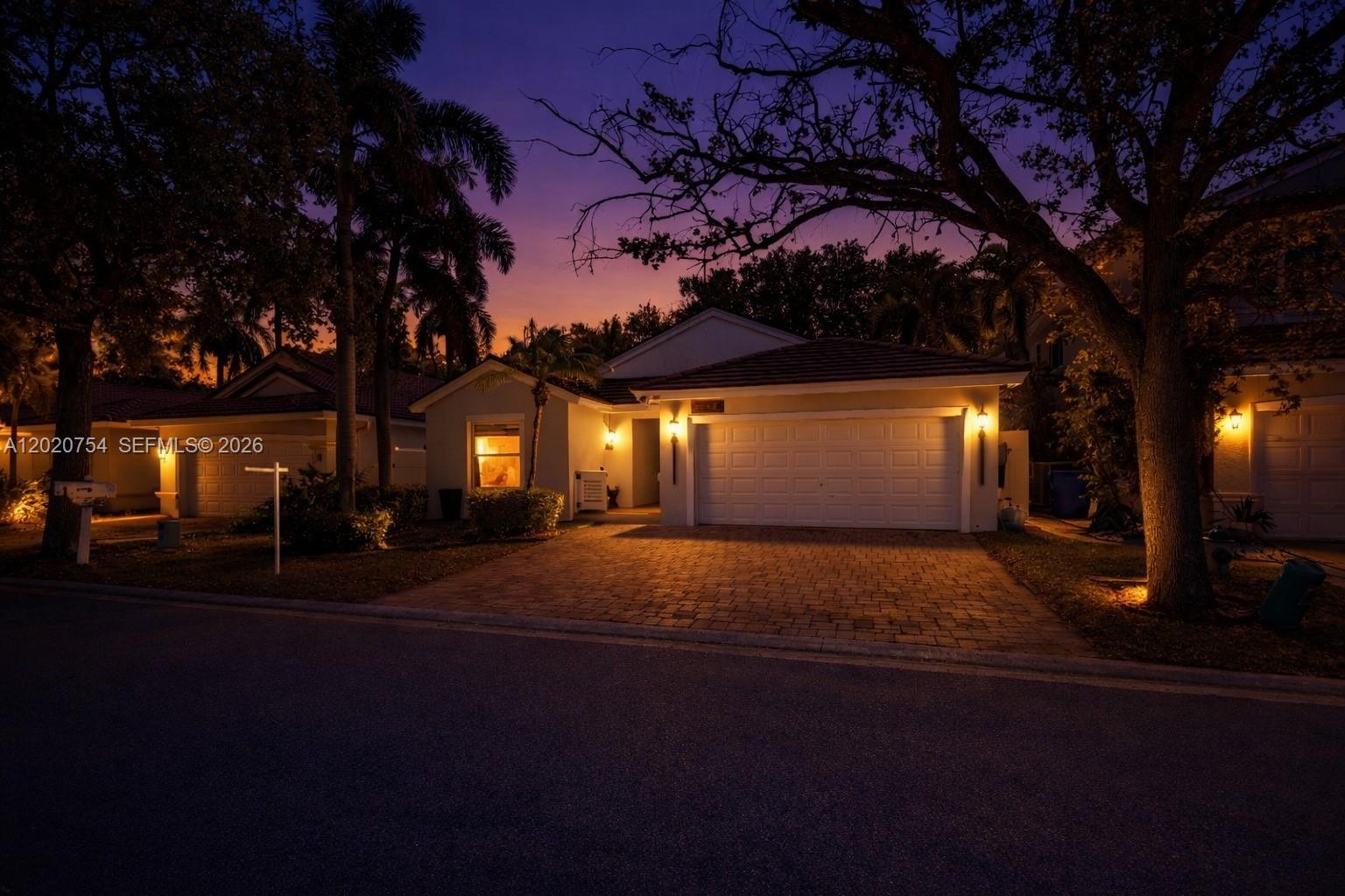BANYAN OAKRIDGE PLAT - Residential
