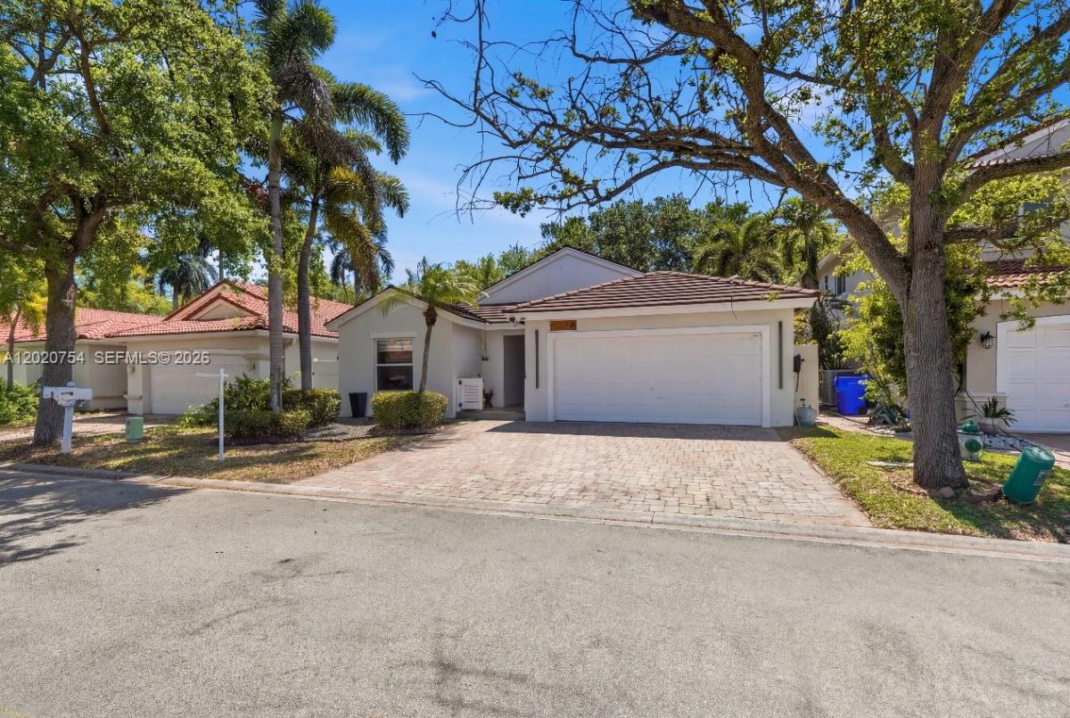 BANYAN OAKRIDGE PLAT - Residential