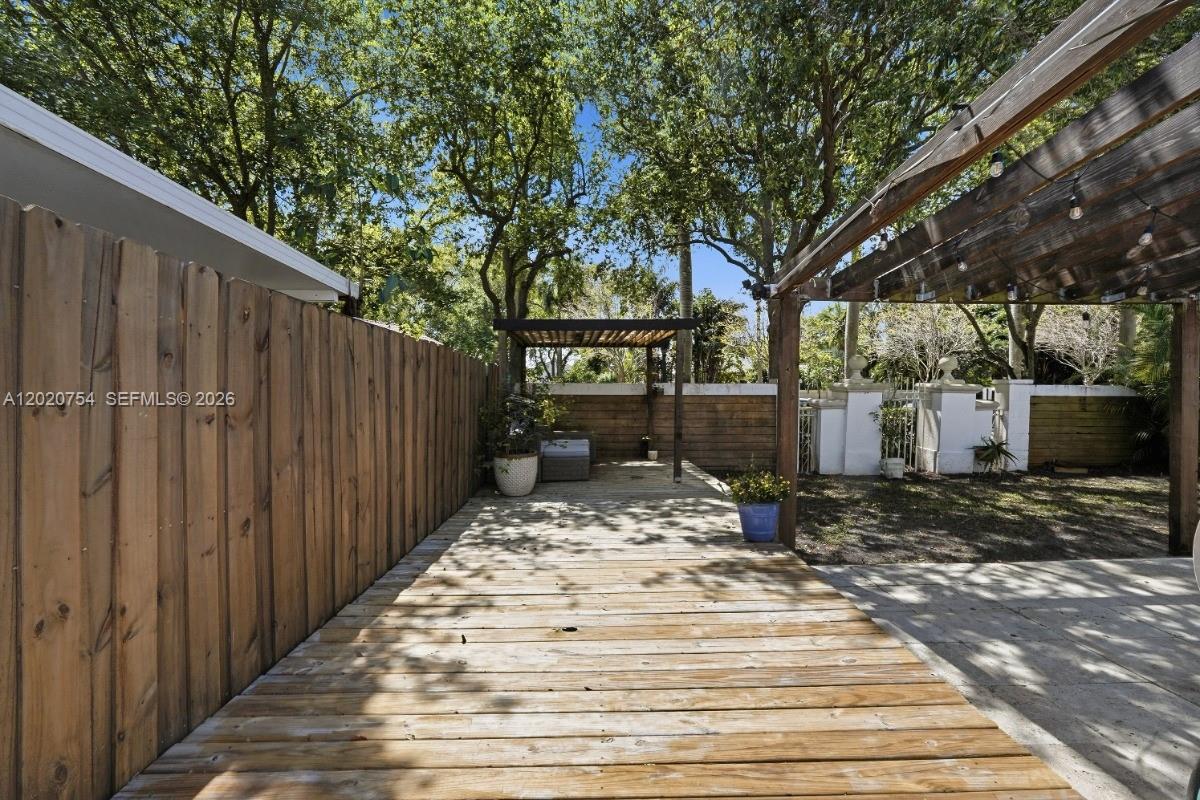 BANYAN OAKRIDGE PLAT - Residential