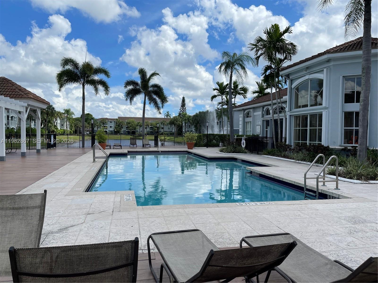 LA VIA CONDO - Residential Lease