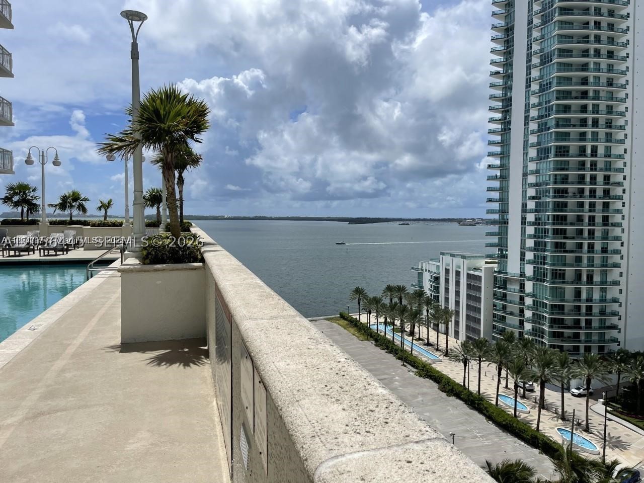 1200 Brickell Bay Dr 1518