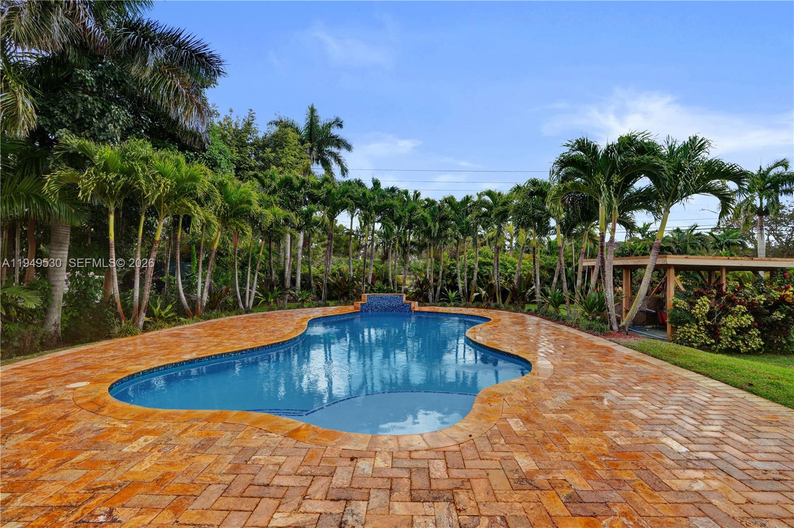 FLA FRUIT LANDS CO - Residential