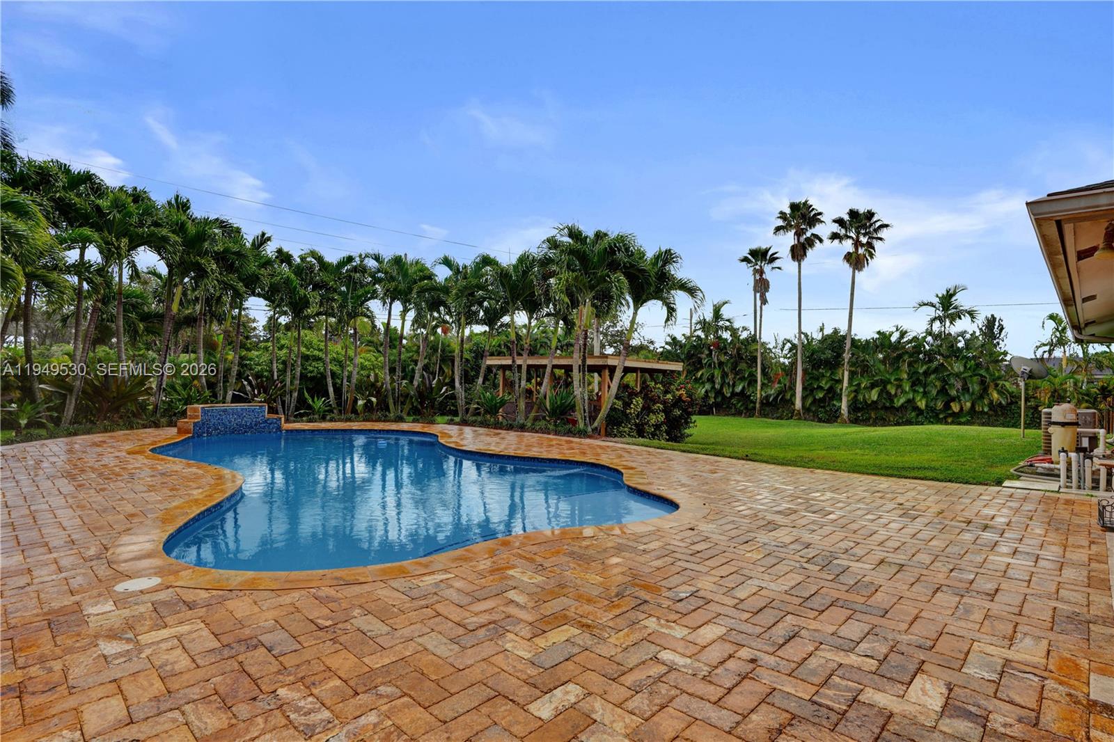 FLA FRUIT LANDS CO - Residential