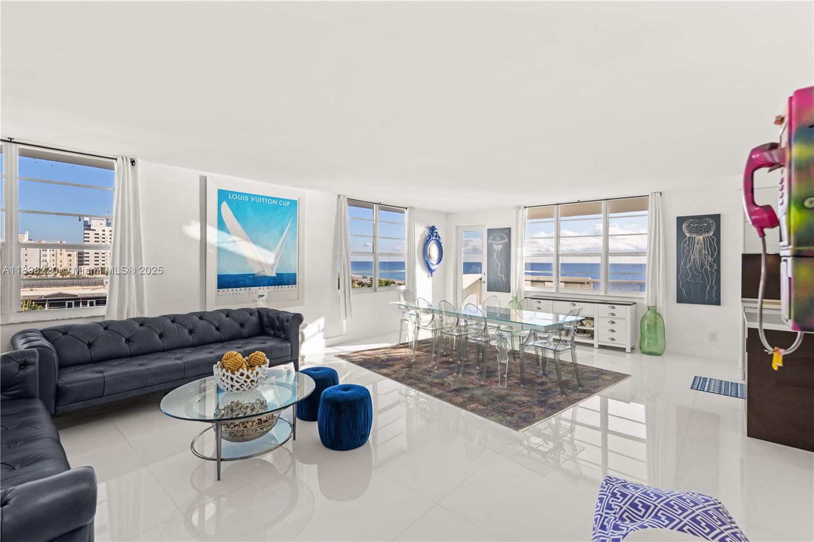 THE DECOPLAGE CONDO - Residential