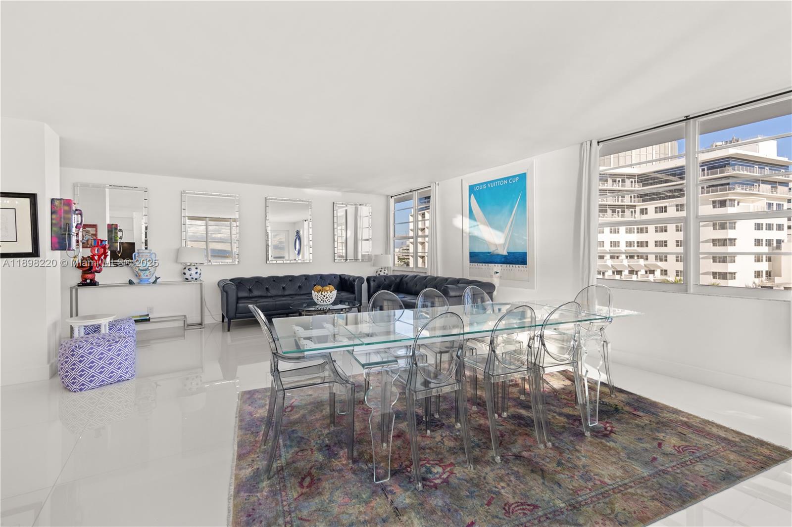 THE DECOPLAGE CONDO - Residential