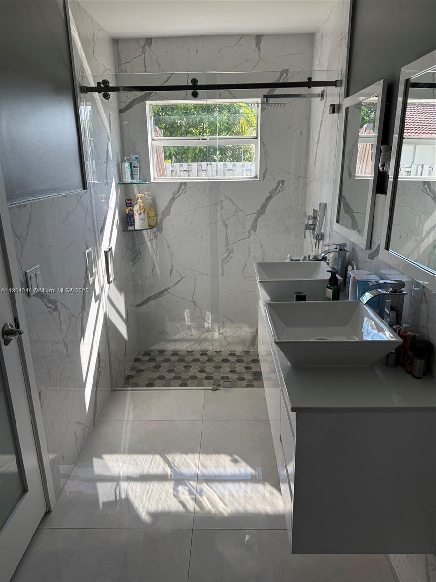 SAVANNAH PLAT 3 - Residential