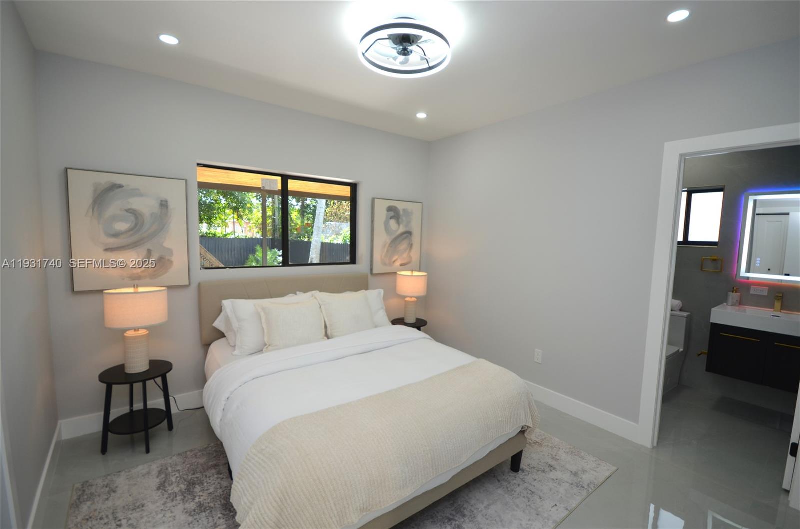 SUNNY ACRES - Residential