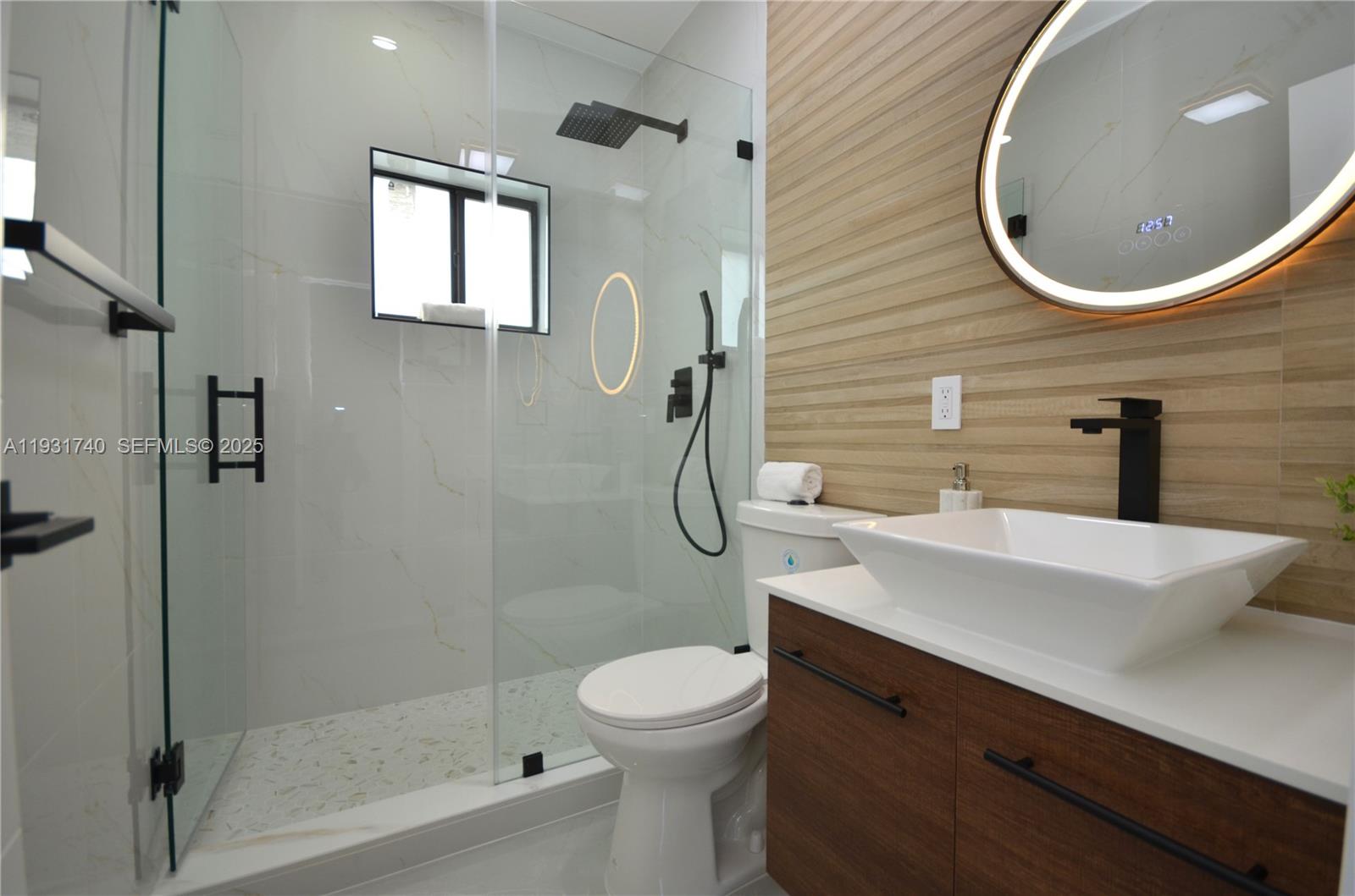 SUNNY ACRES - Residential