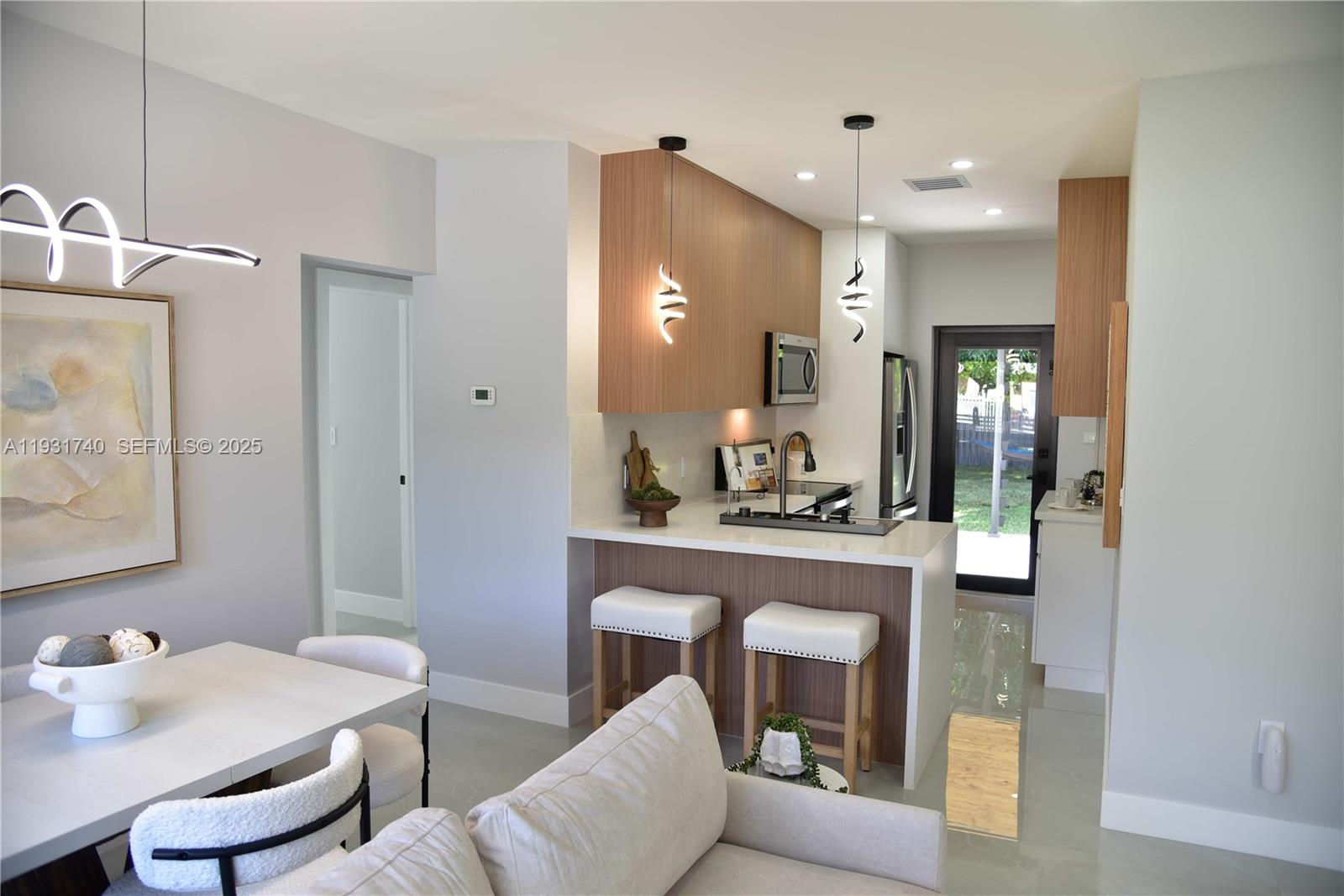 SUNNY ACRES - Residential