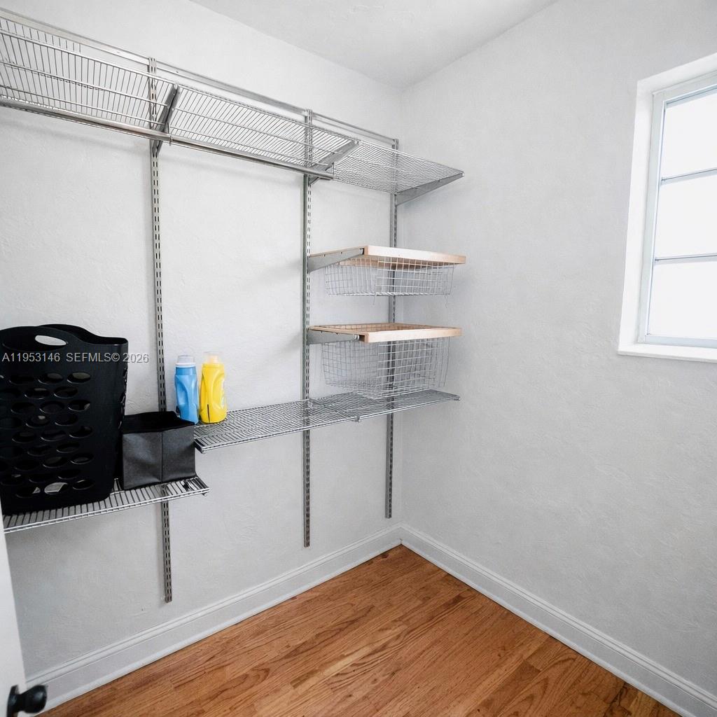 VILLA GATSBY CONDO - Residential