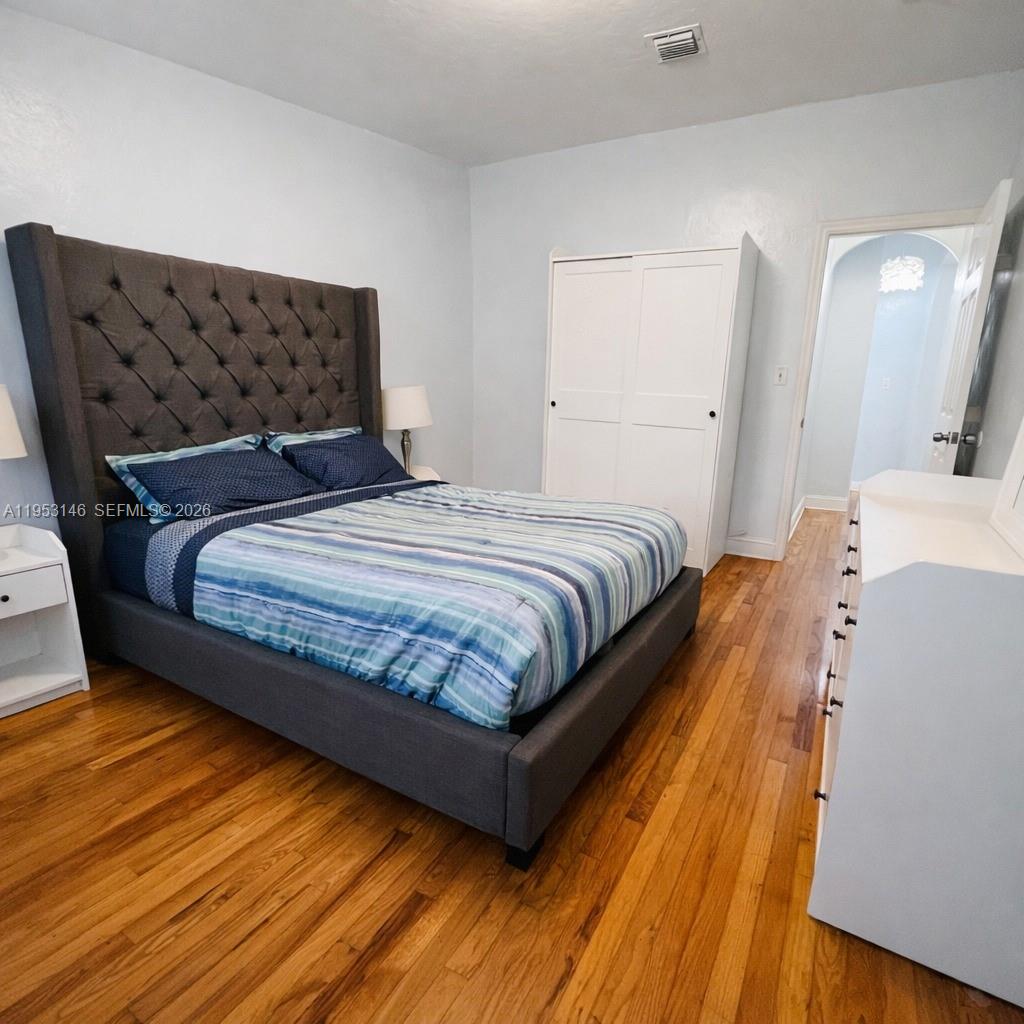 VILLA GATSBY CONDO - Residential