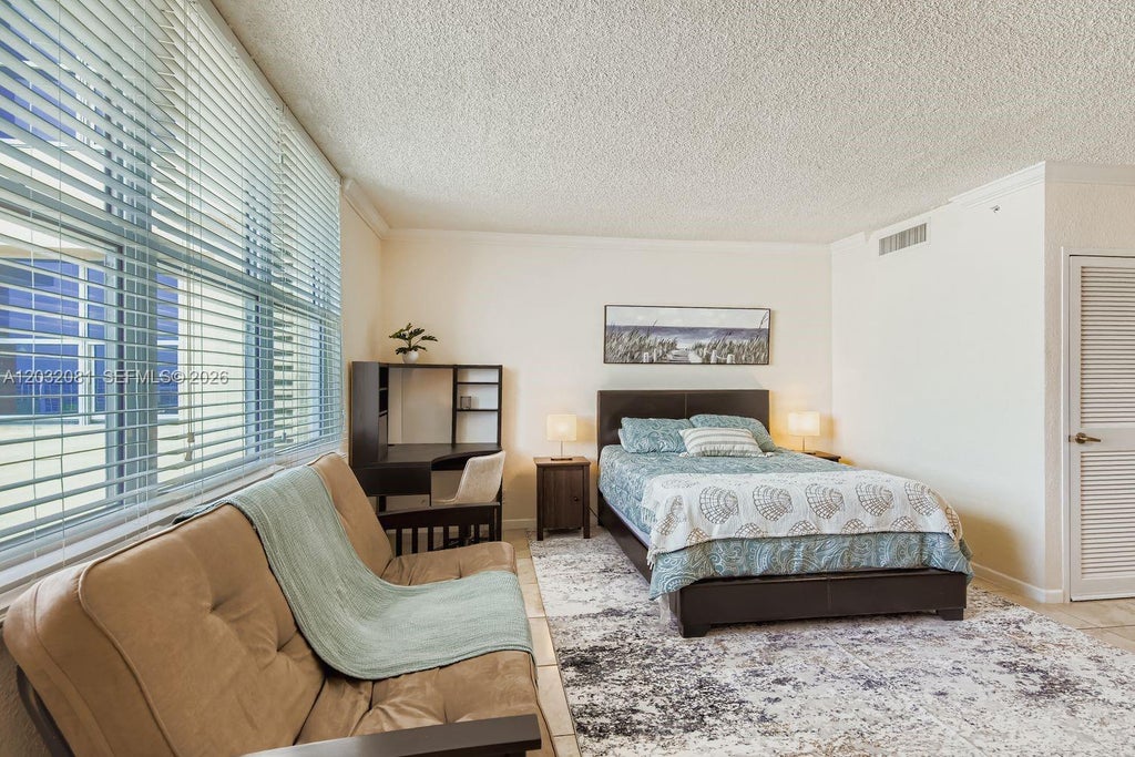 Photo of 2501 S Ocean Dr #1032, Hollywood, FL 33019 (MLS # A12032081)