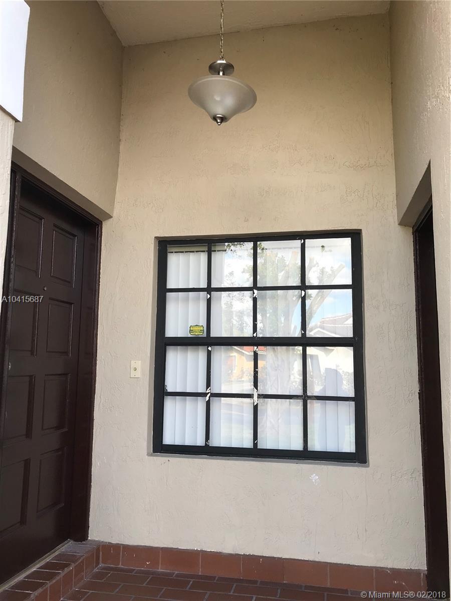 LOS ROBLES - Residential Lease