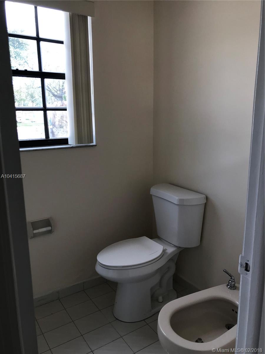 LOS ROBLES - Residential Lease