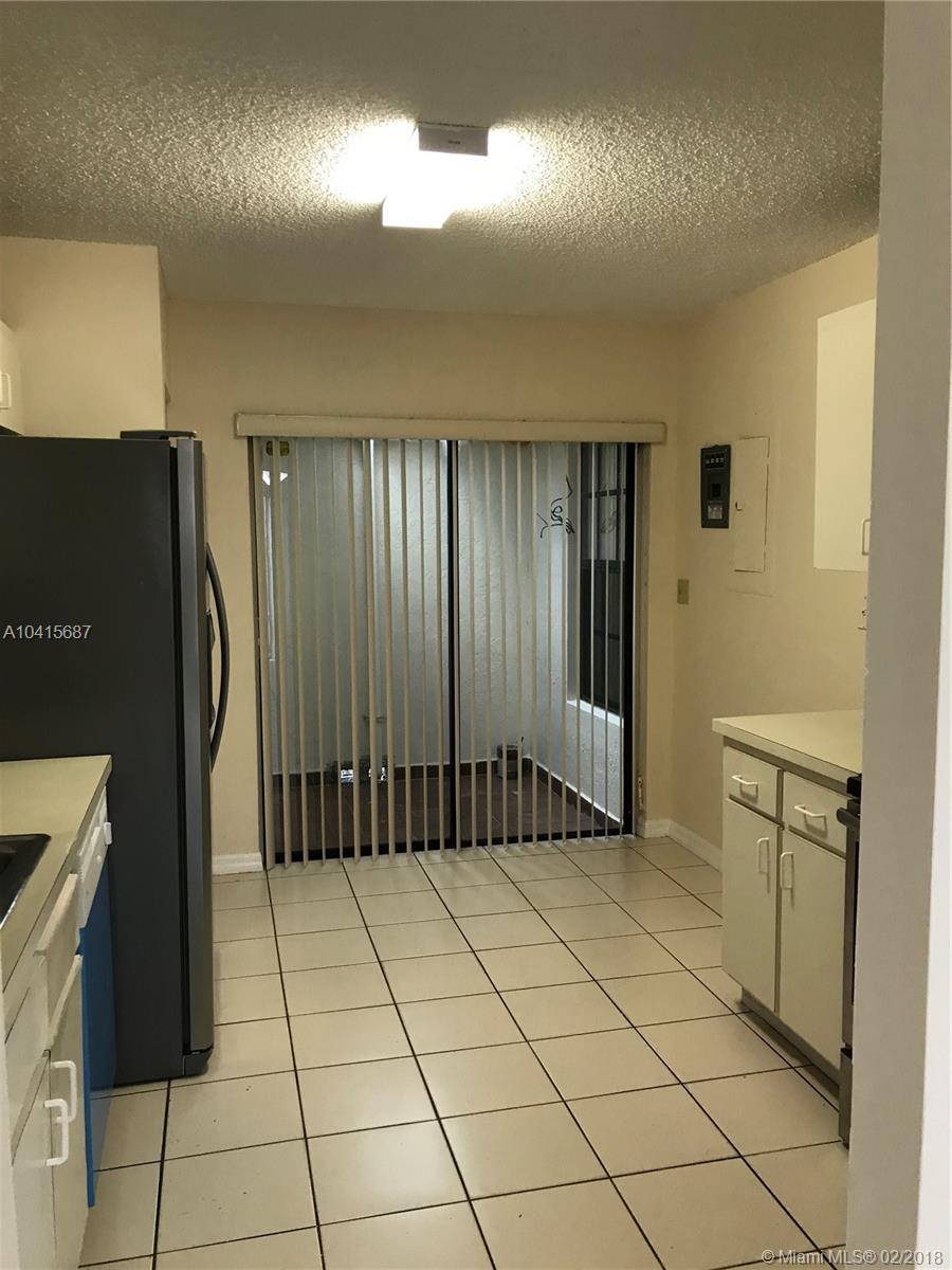 LOS ROBLES - Residential Lease