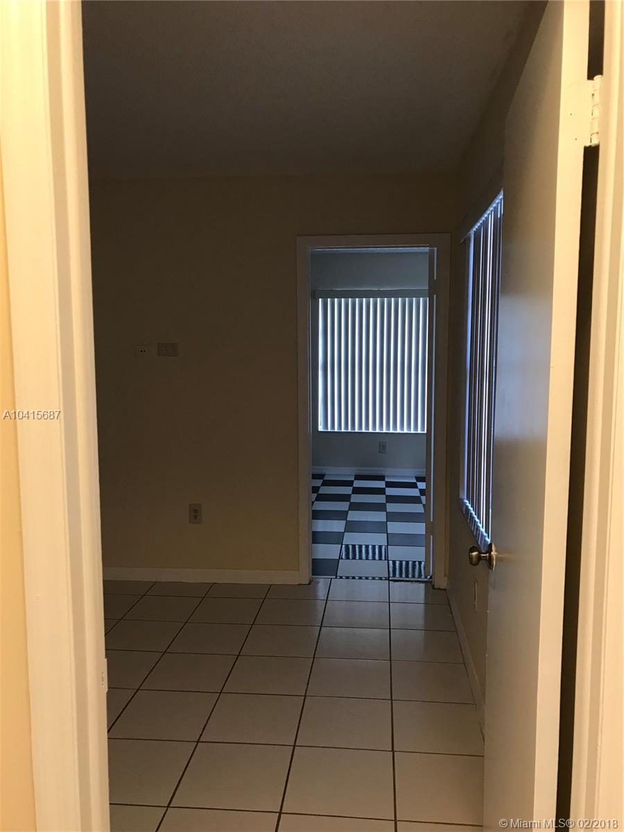 LOS ROBLES - Residential Lease