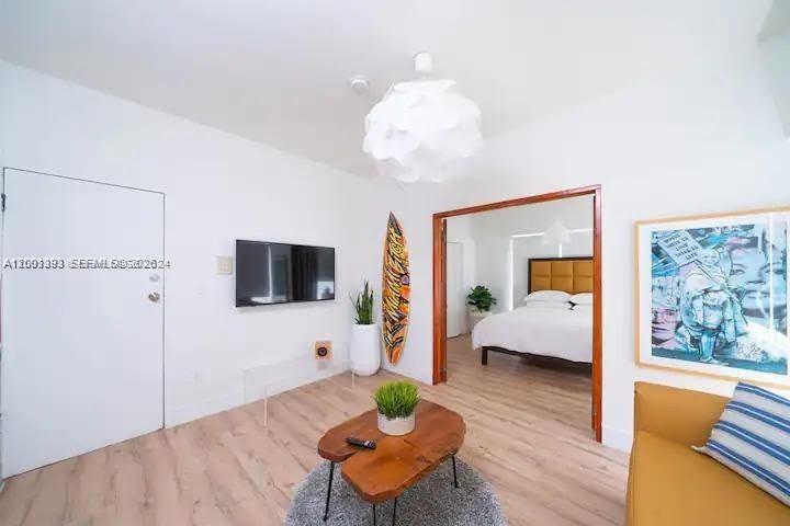 OCEAN BEACH FLA SUB - Residential Lease