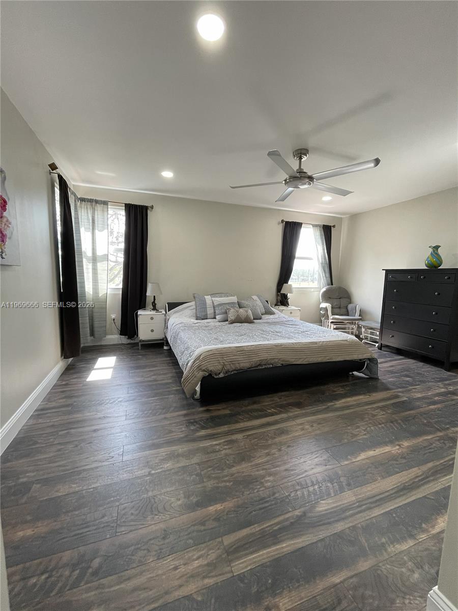 WEST GLEN MANOR - Residential