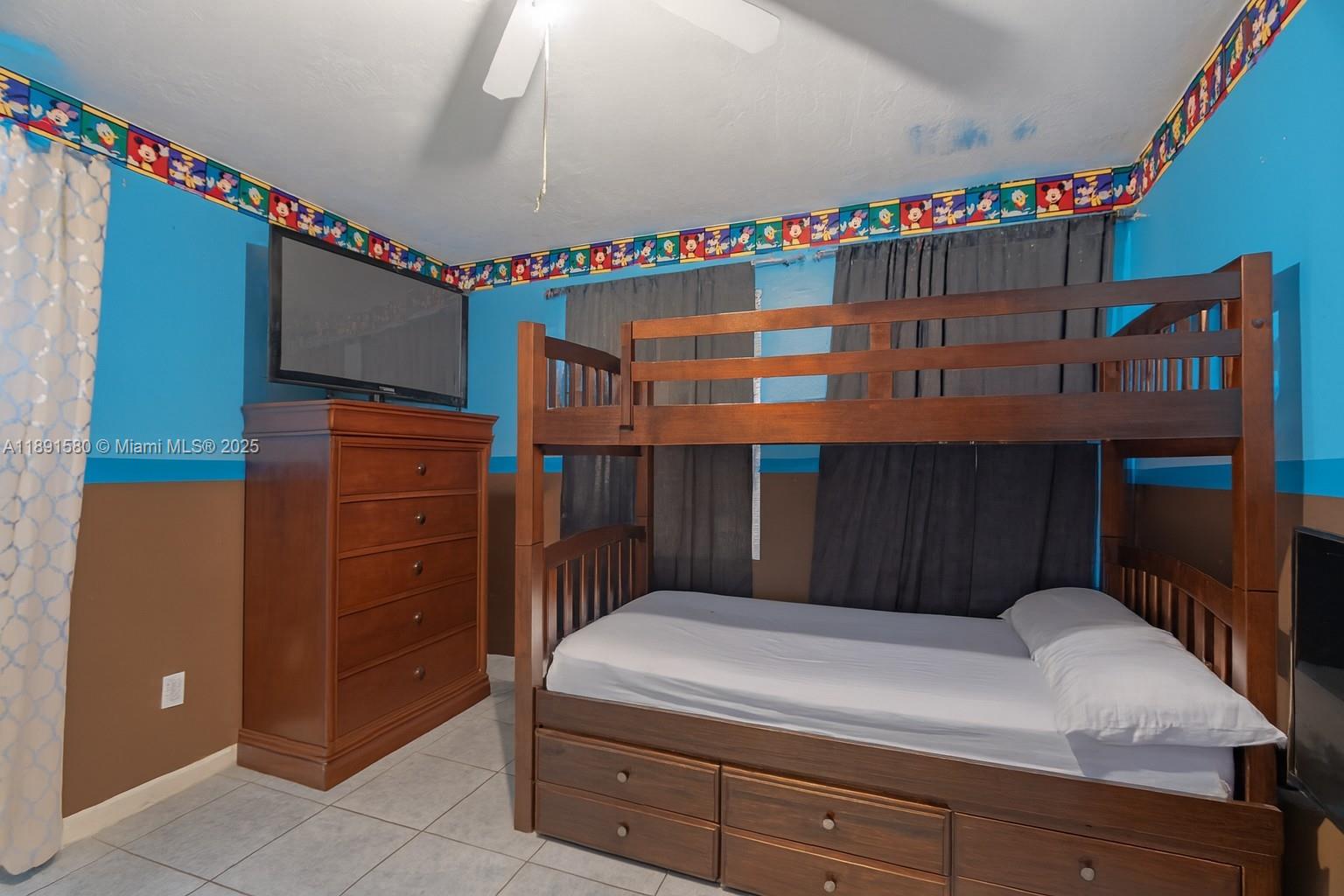 CAROL CITY 1 ST ADDN - Residential