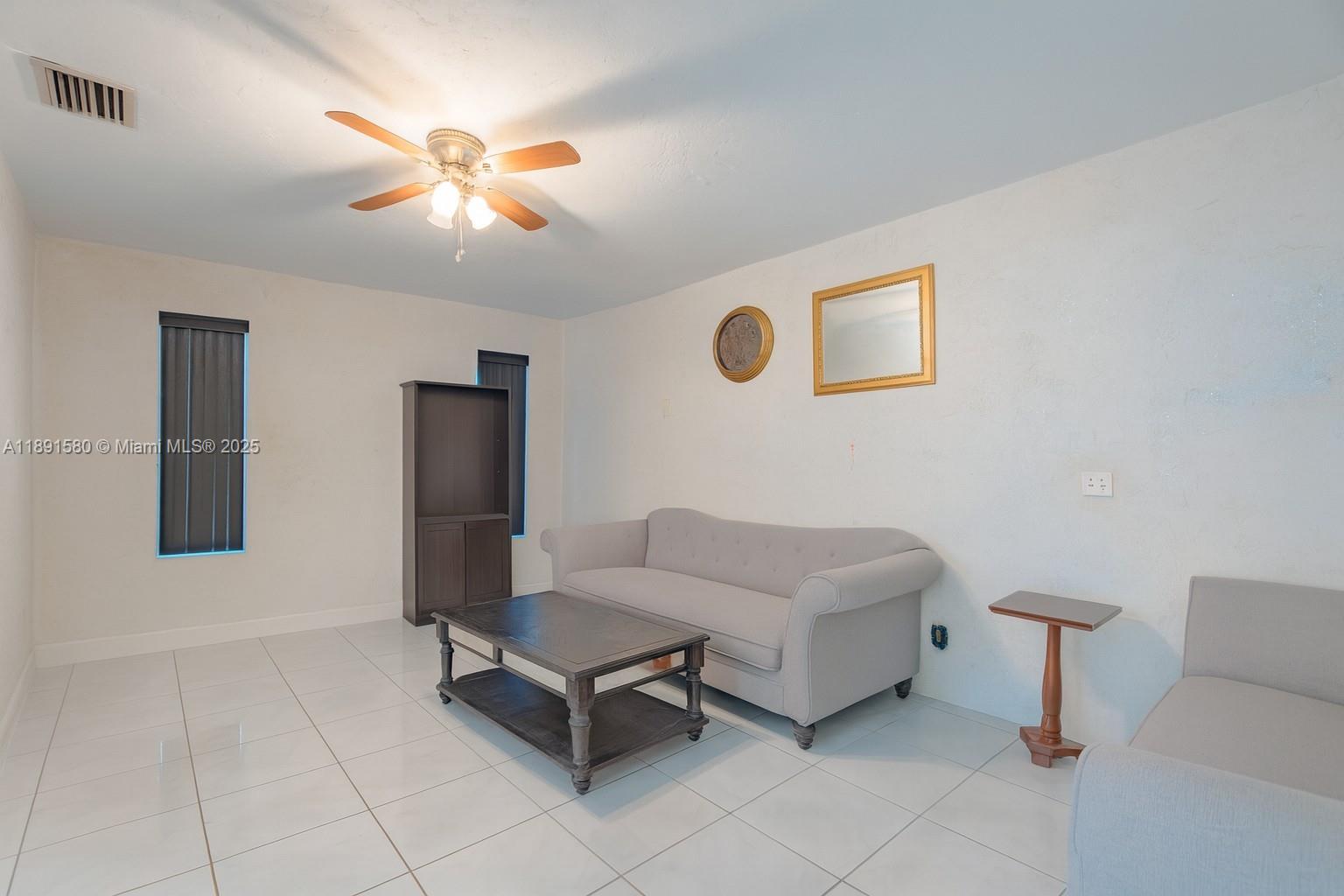 CAROL CITY 1 ST ADDN - Residential