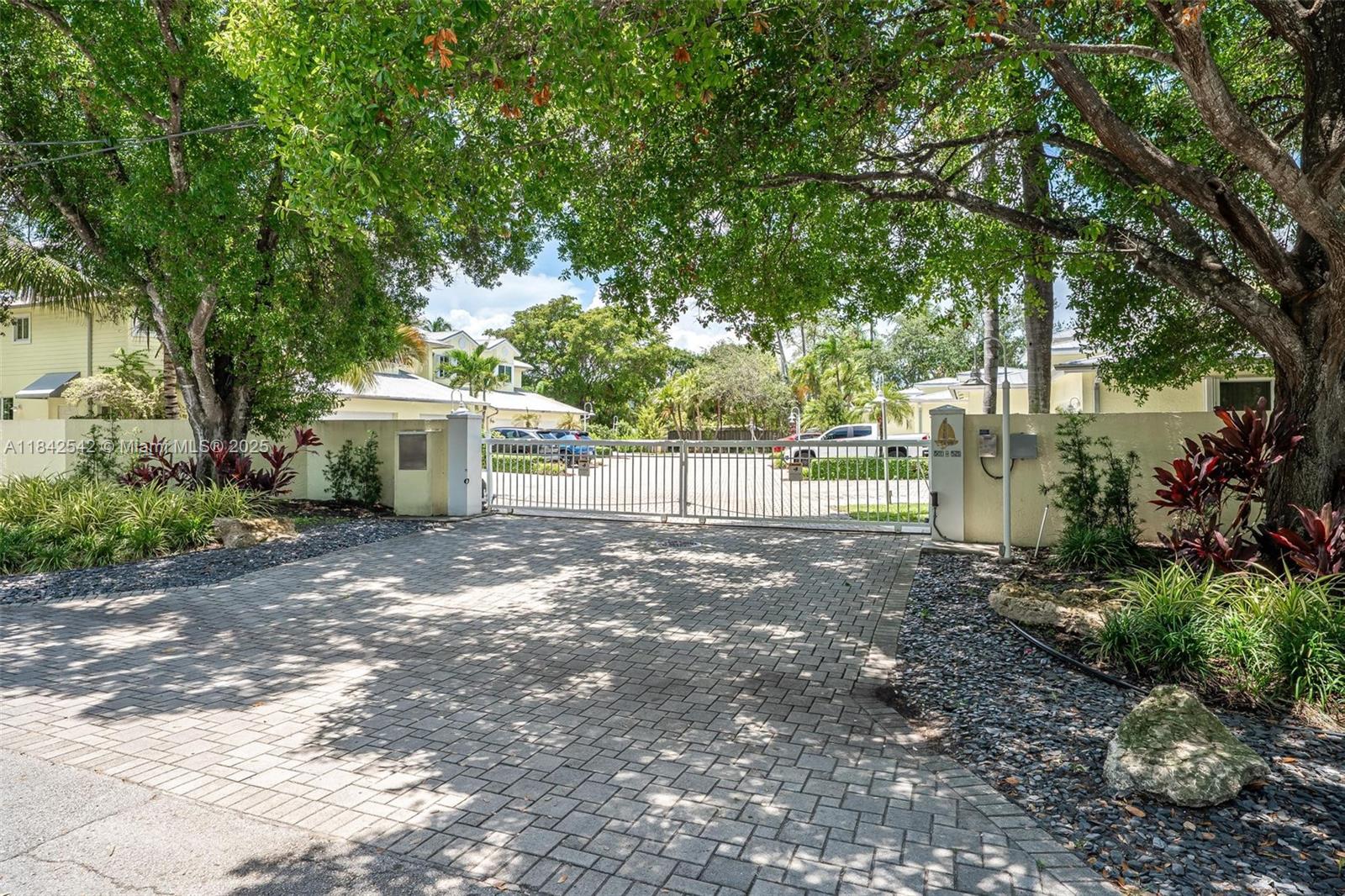 TARPON RIVER CLUB - Residential