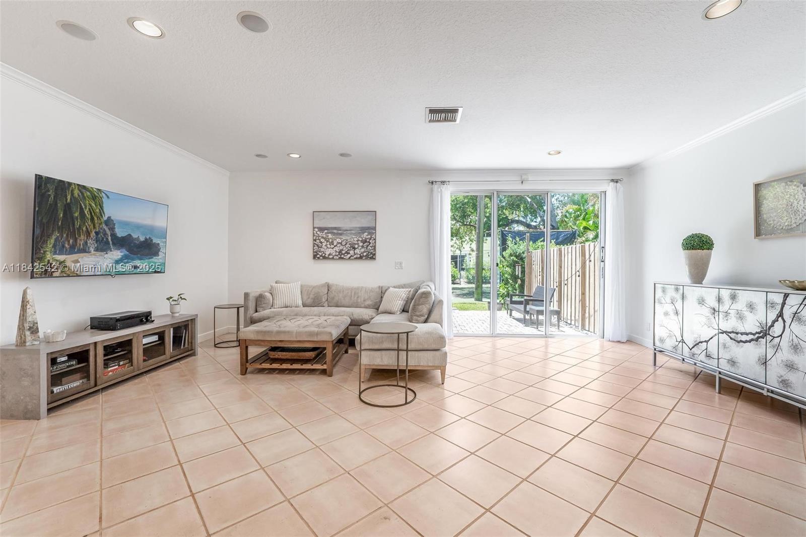 TARPON RIVER CLUB - Residential
