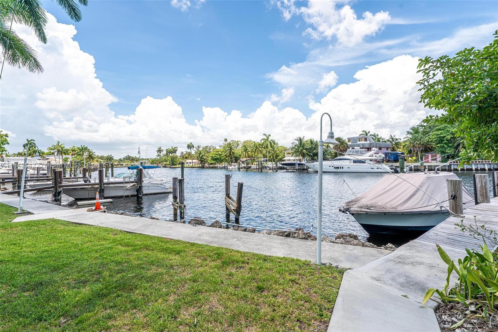 TARPON RIVER CLUB - Residential