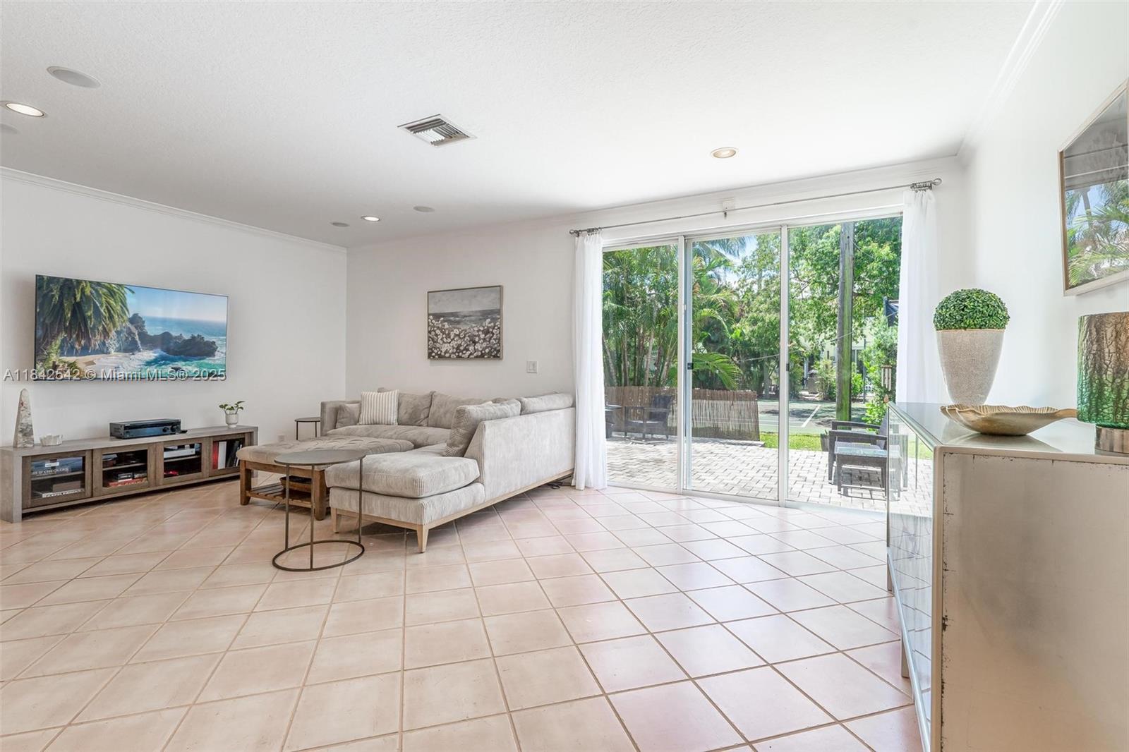 TARPON RIVER CLUB - Residential