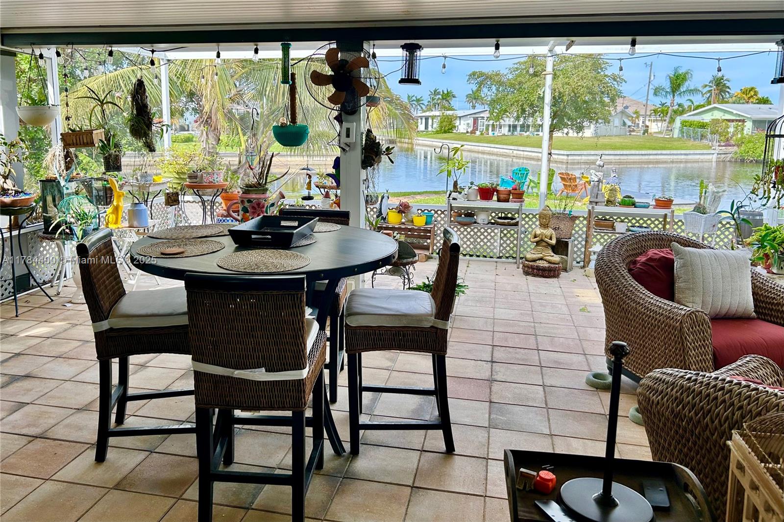 WATERWAY STATES - Residential