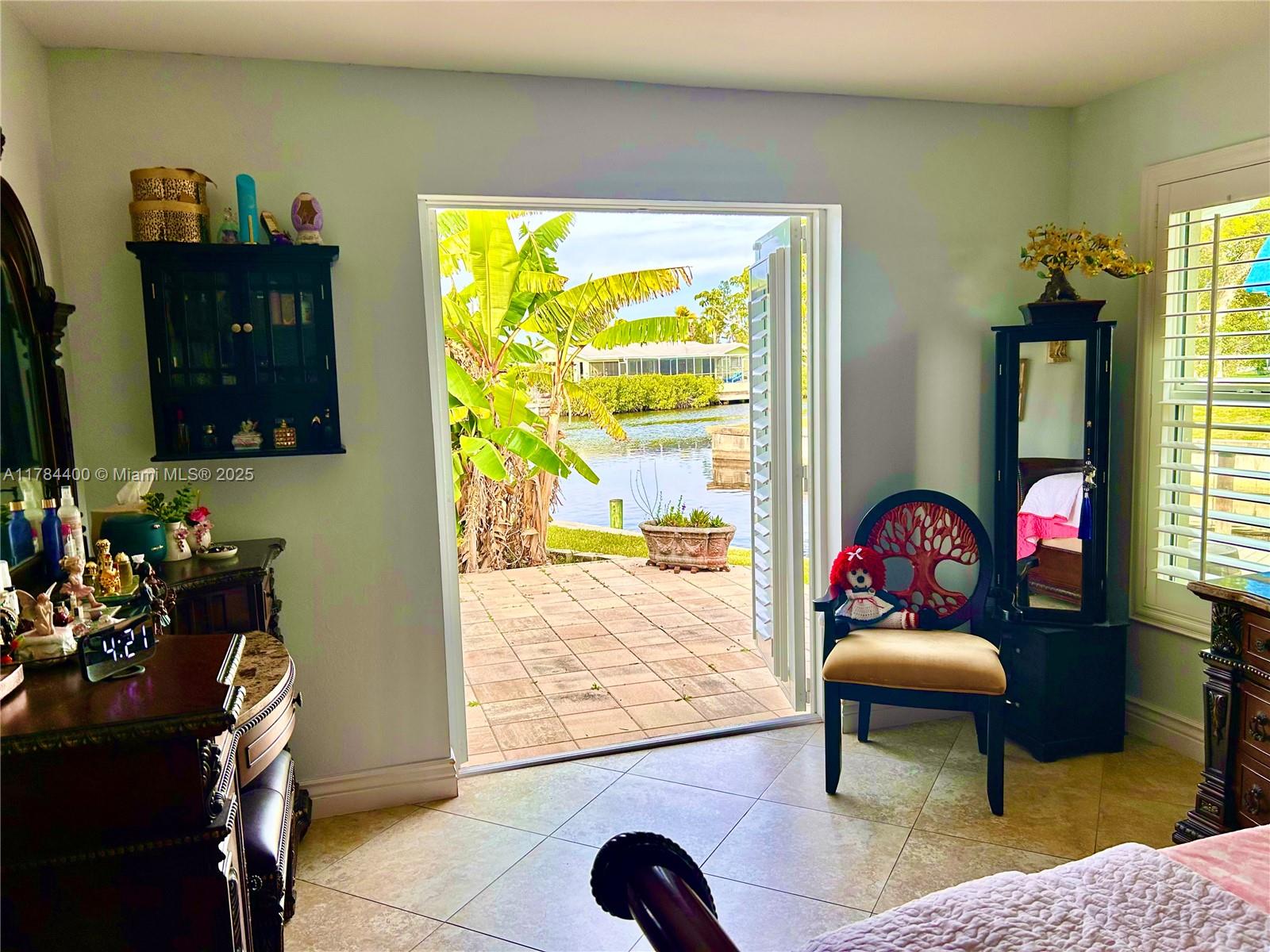 WATERWAY STATES - Residential