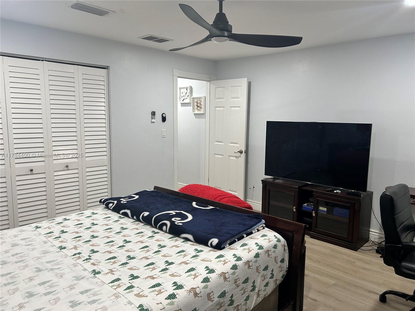 WATERWAY STATES - Residential