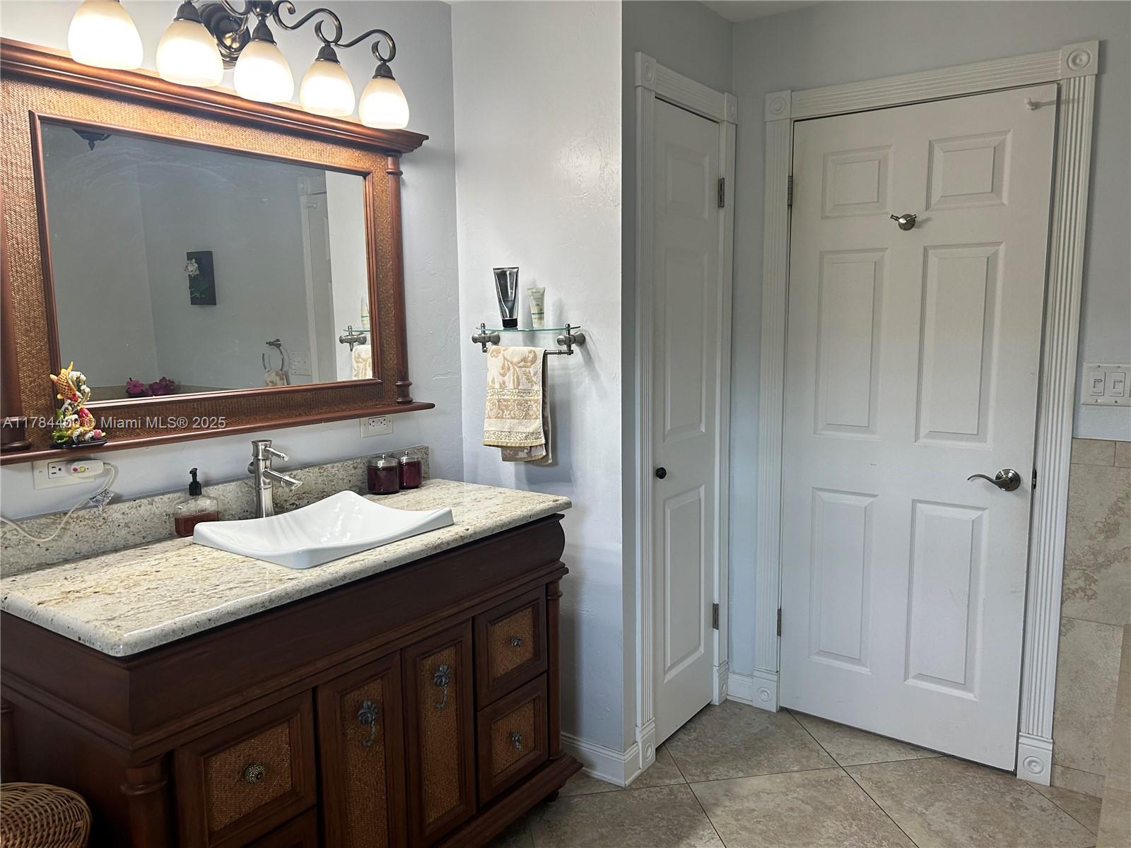 WATERWAY STATES - Residential