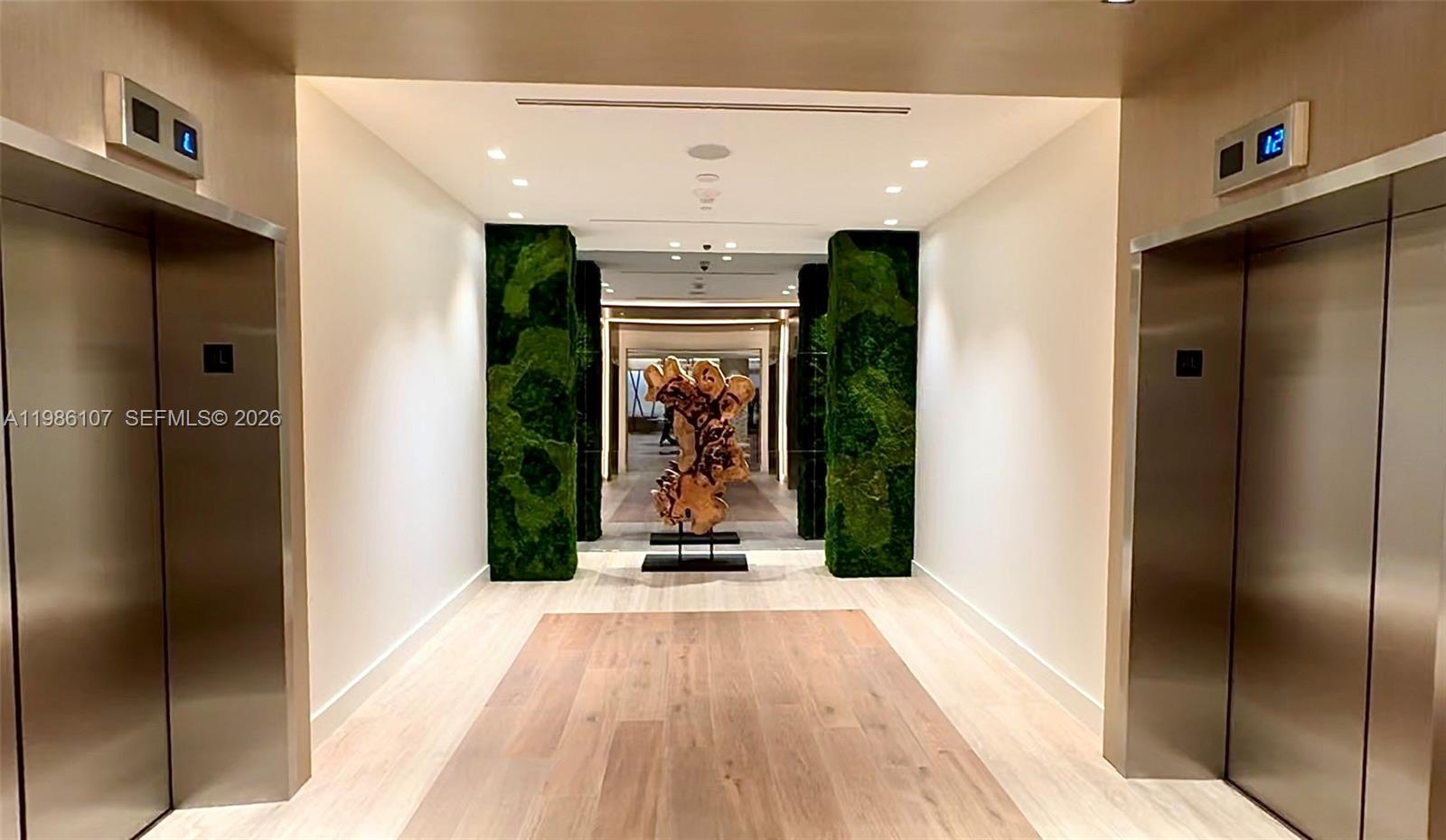 RONEY PALACE CONDO - Residential