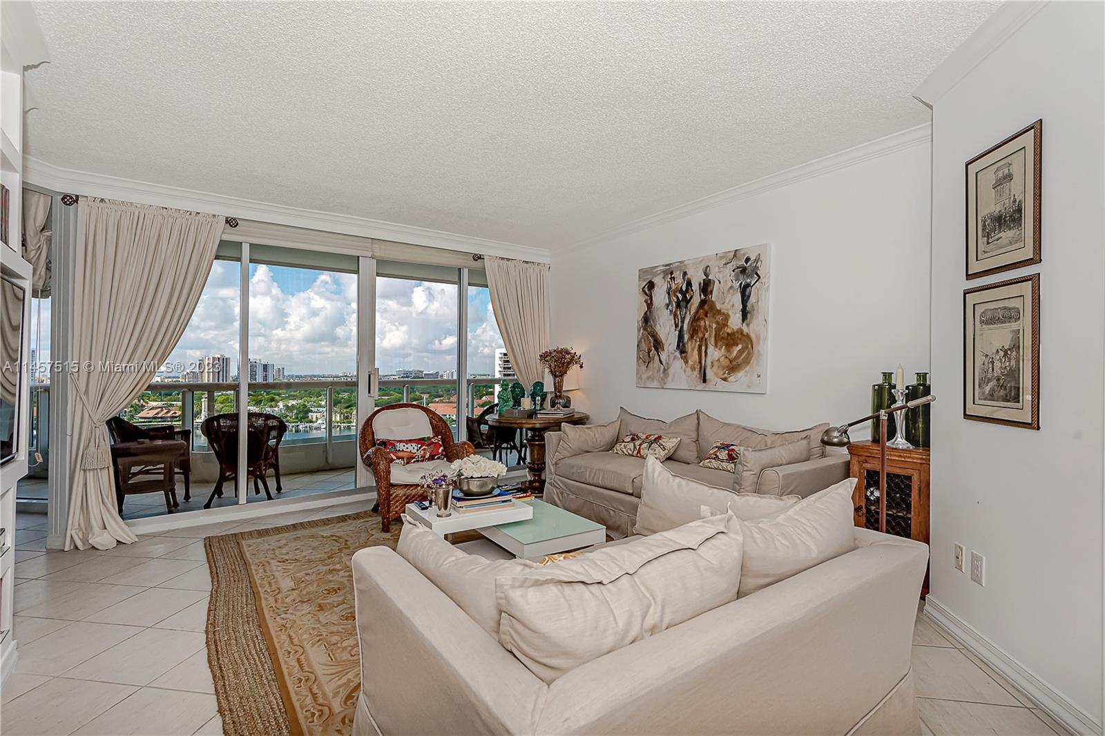 Property for Sale at 21205 Yacht Club Dr 1208, Aventura, Miami-Dade County, Florida - Bedrooms: 3 
Bathrooms: 2  - $775,000