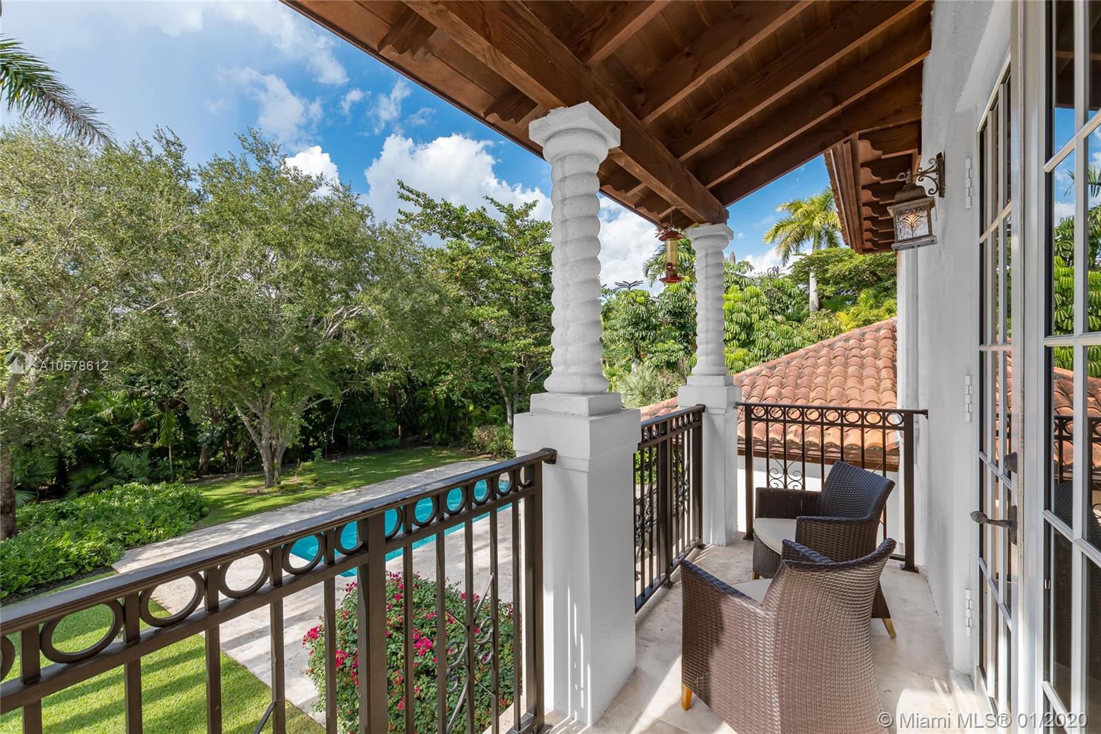 SNAPPER CREEK LAKES SUB - Residential