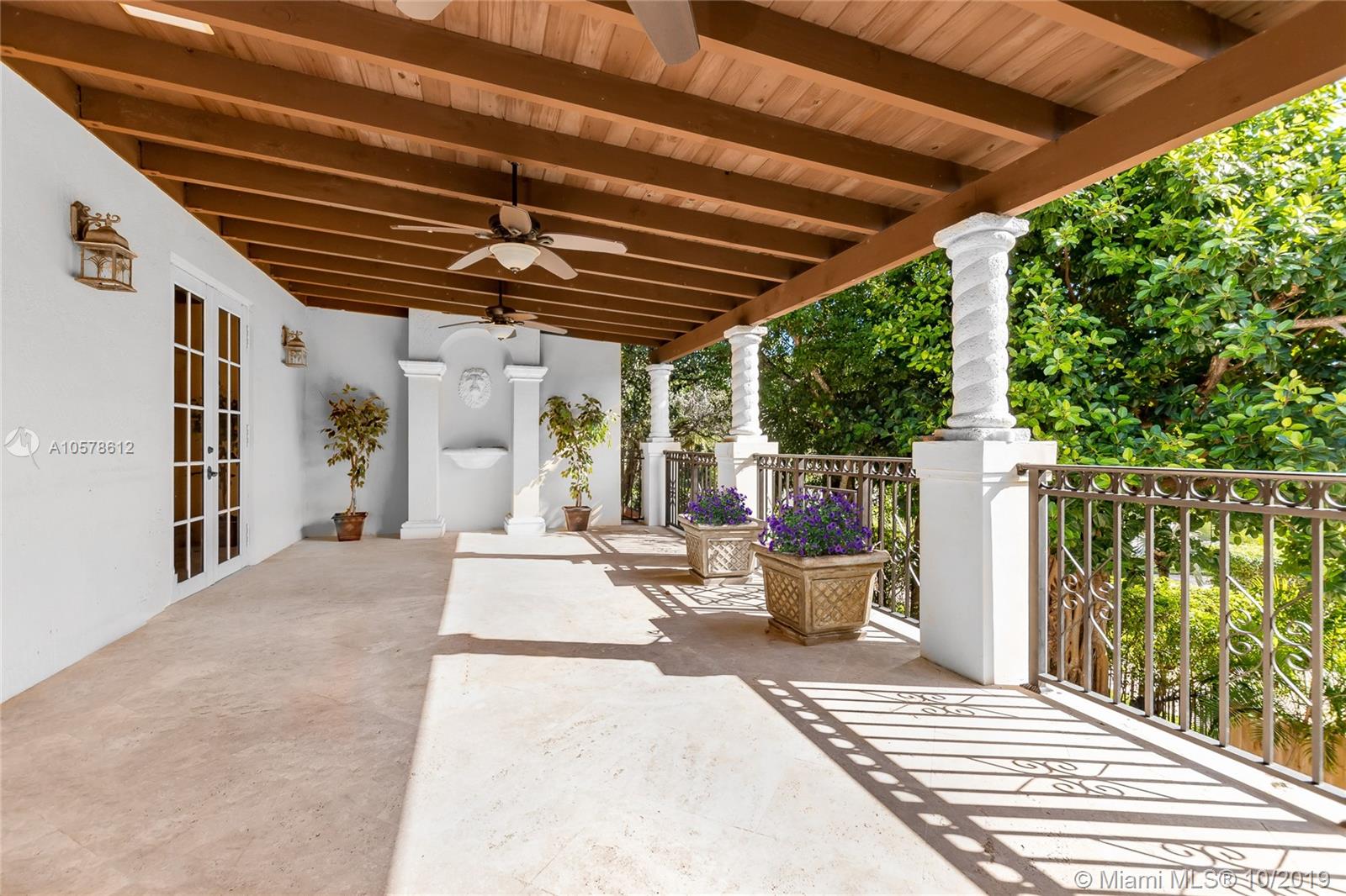 SNAPPER CREEK LAKES SUB - Residential