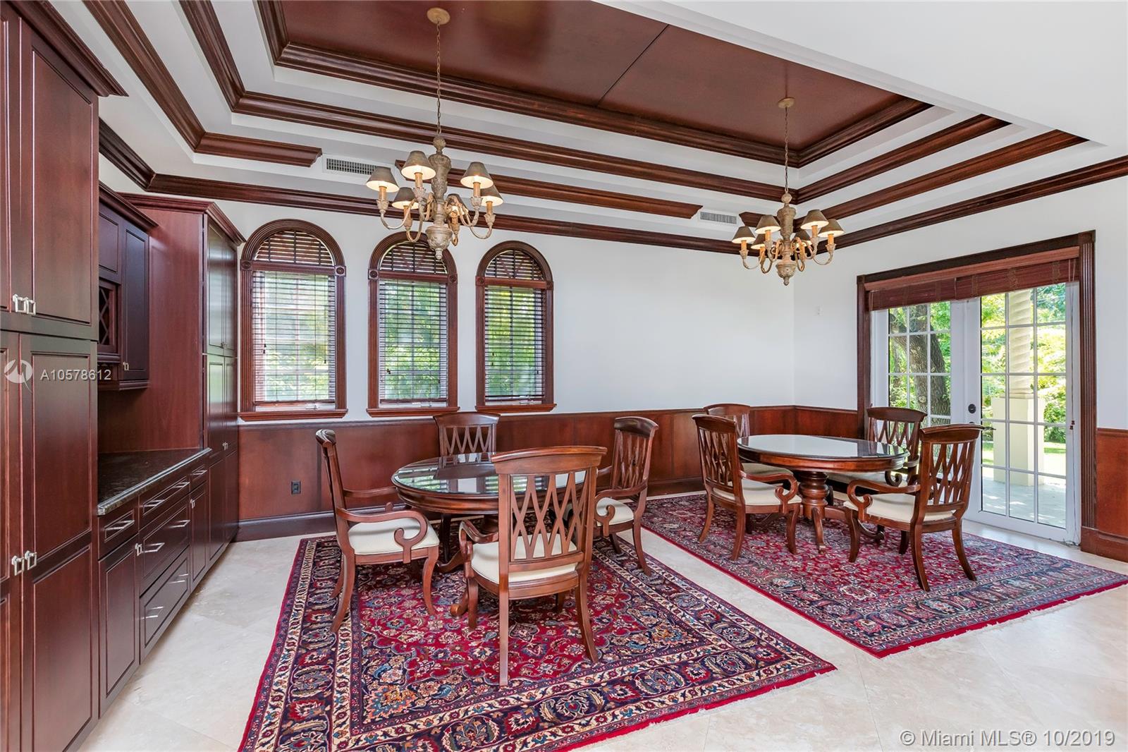 SNAPPER CREEK LAKES SUB - Residential