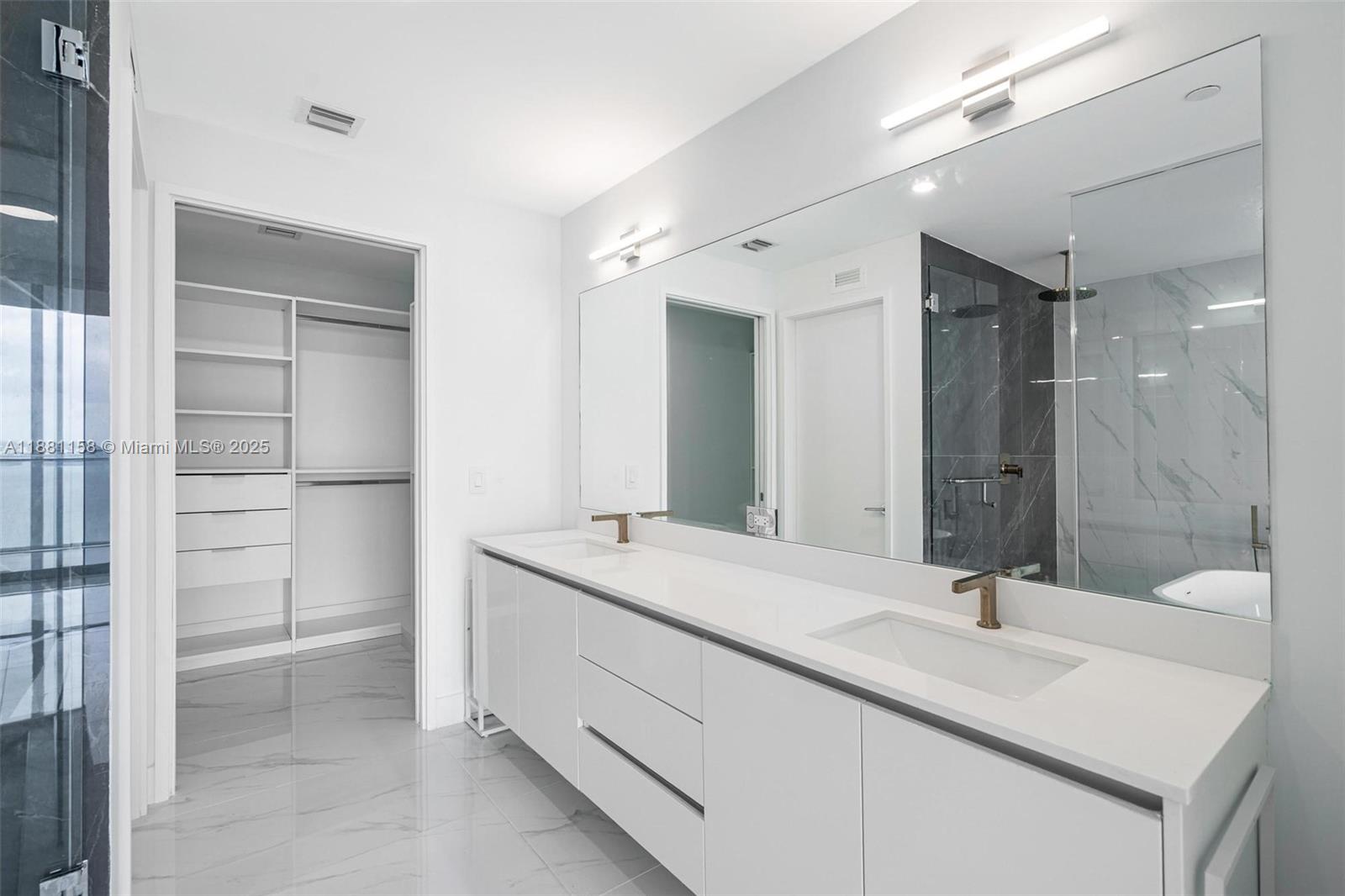 Bay Breeze - Residential Lease