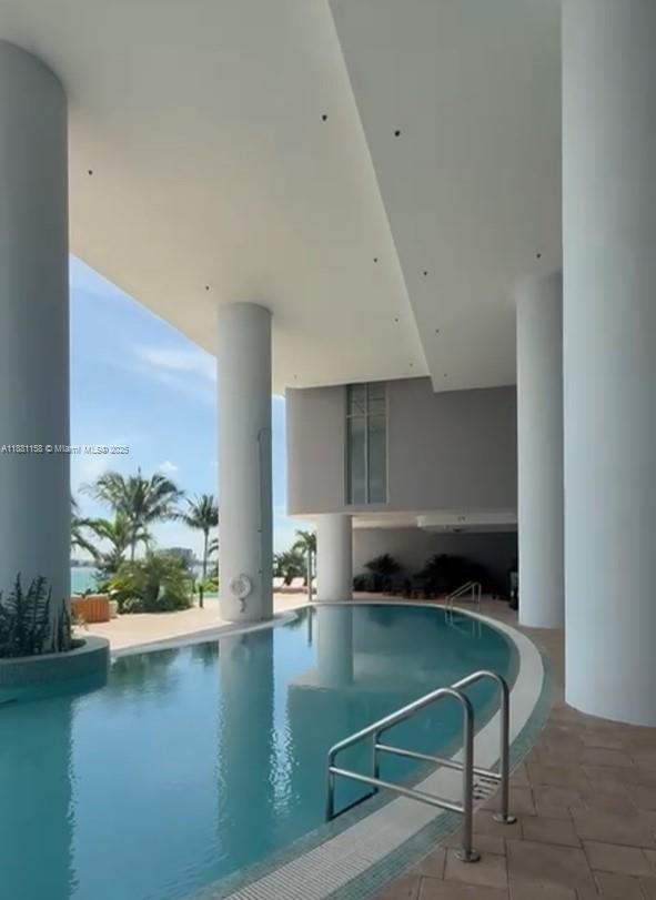 Bay Breeze - Residential Lease