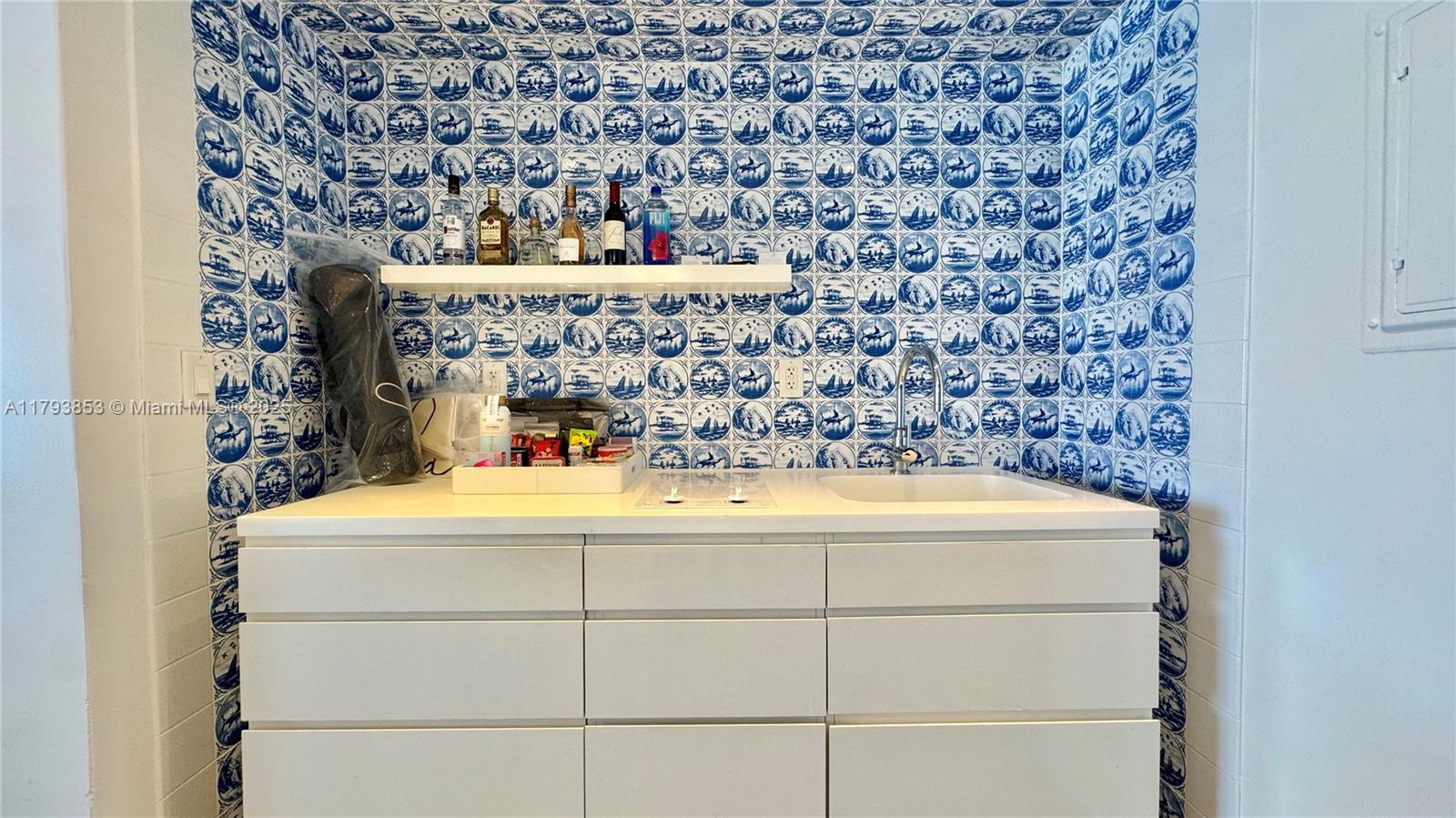 1100 WEST CONDO - Residential