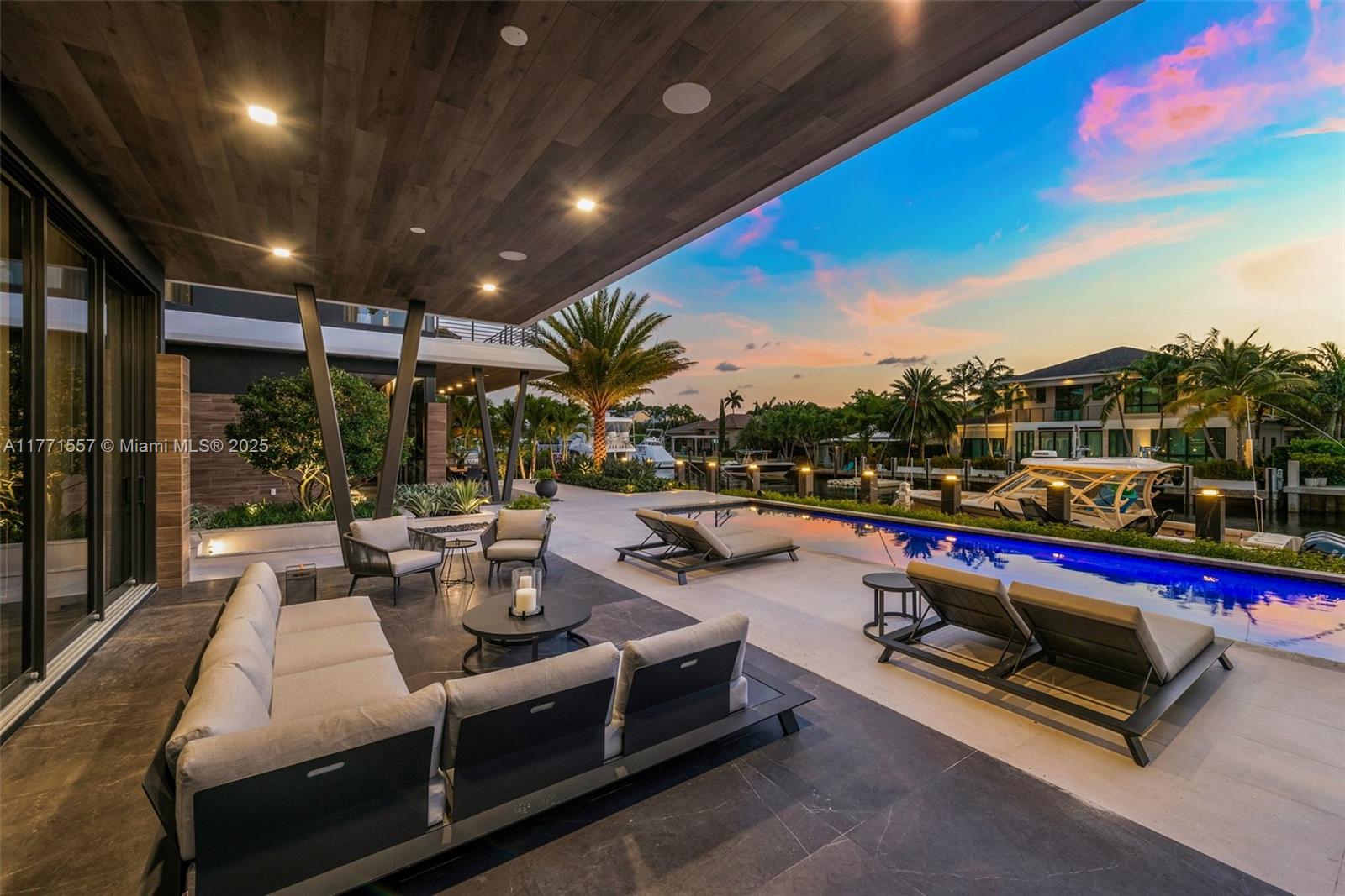 RIVIERA - Residential