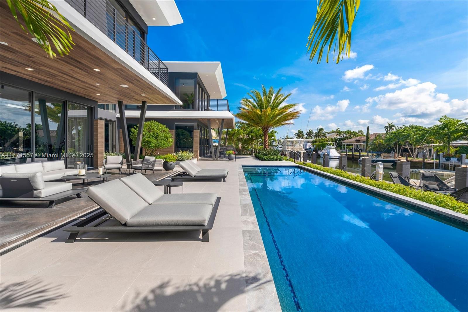 RIVIERA - Residential