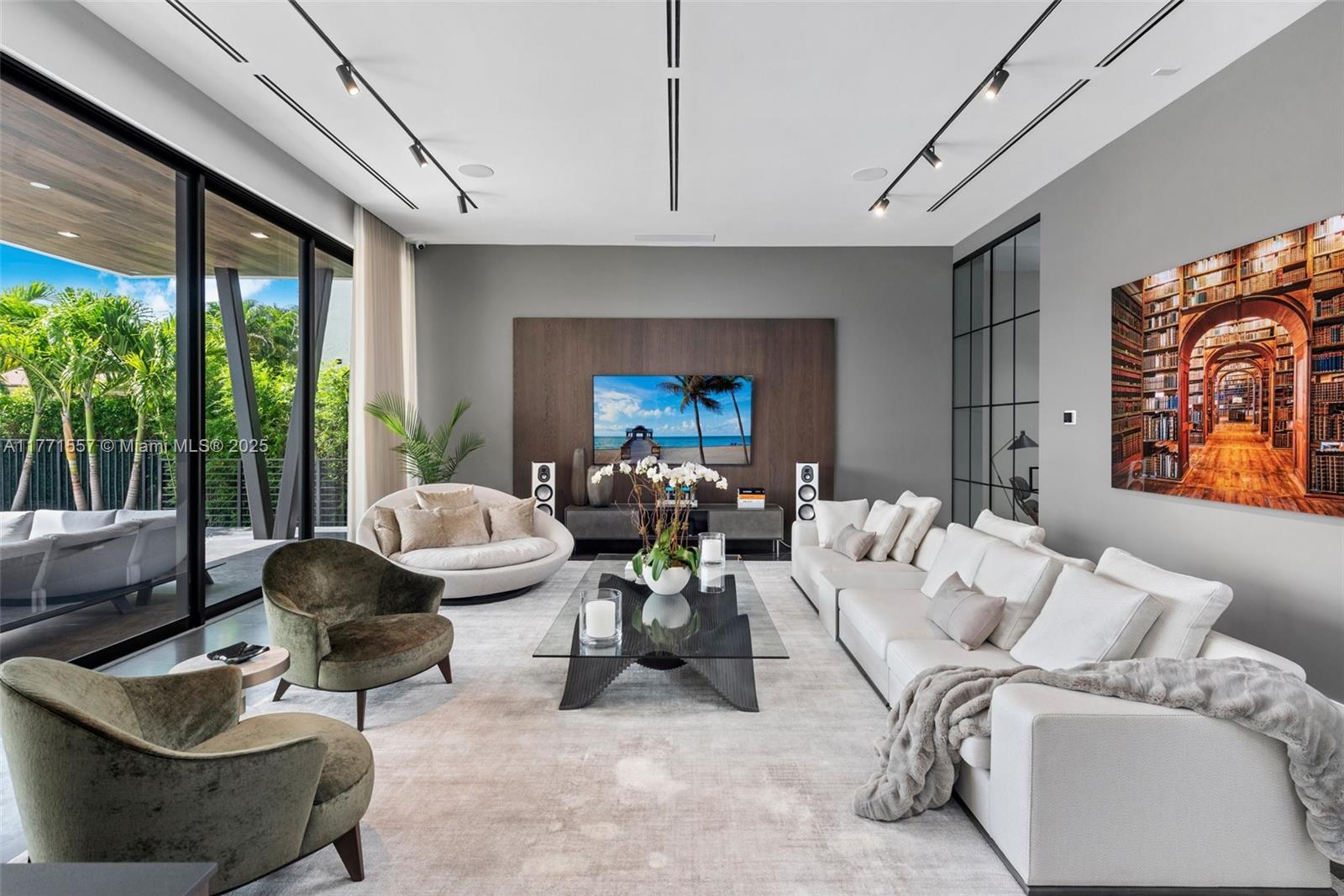 RIVIERA - Residential