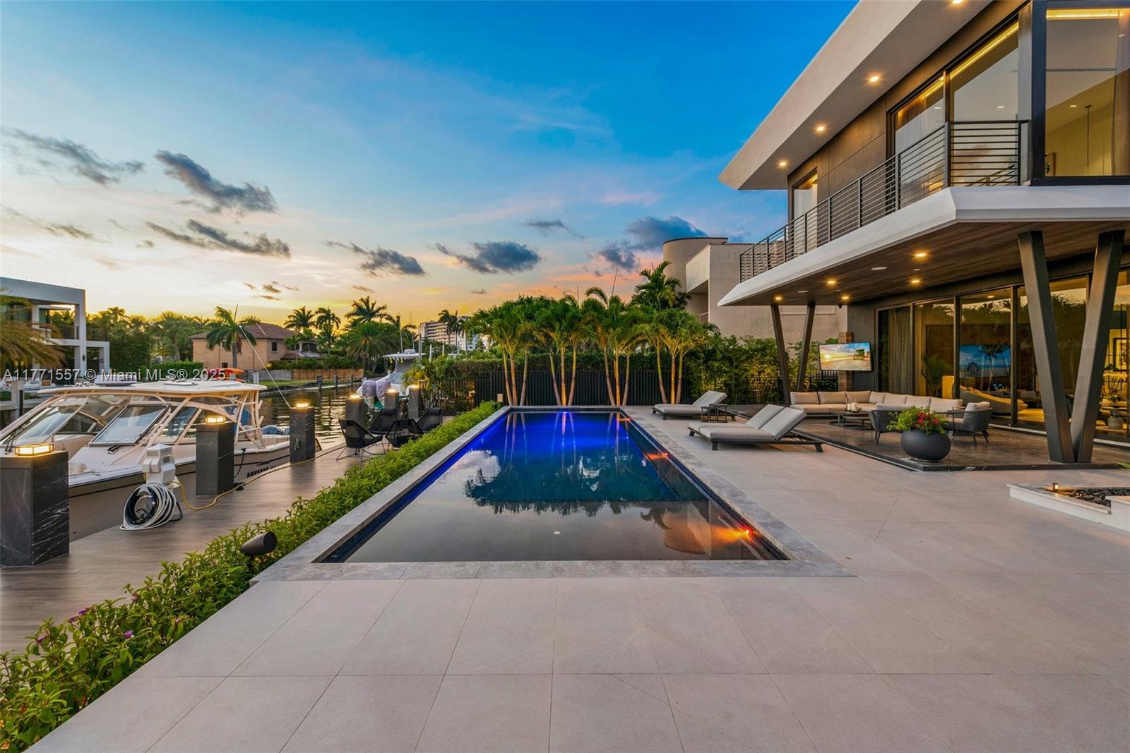 RIVIERA - Residential