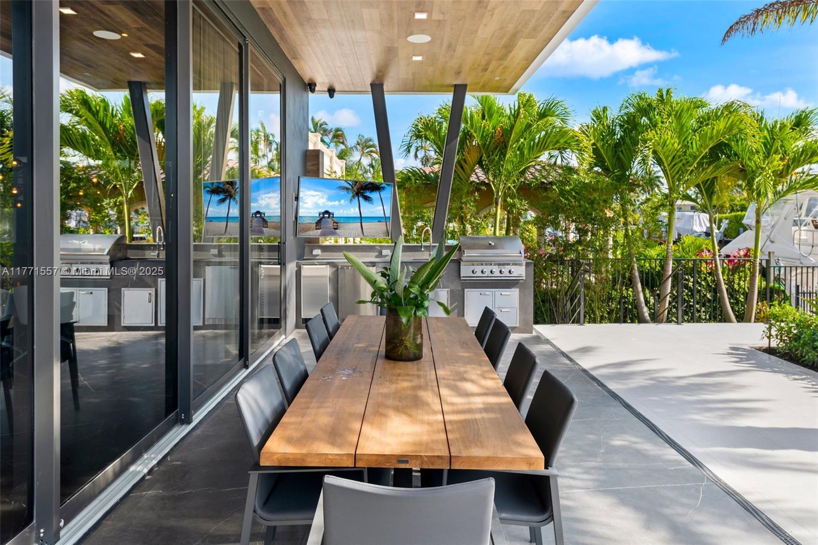 RIVIERA - Residential