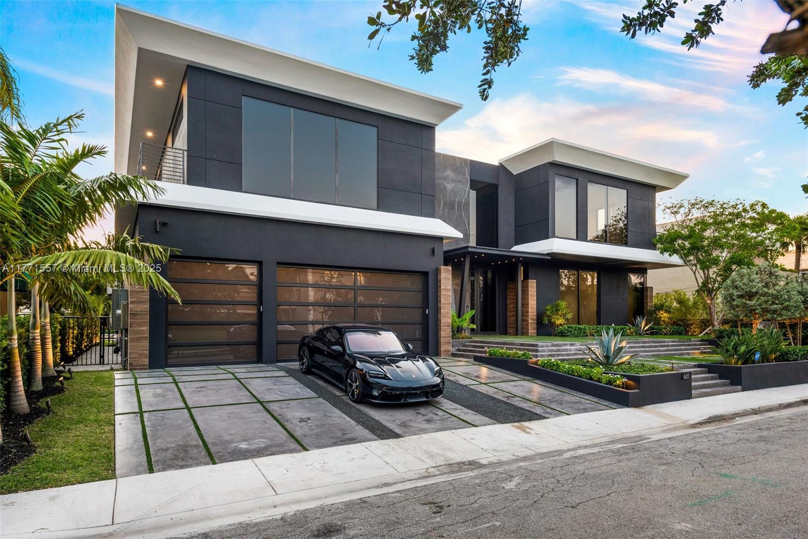 RIVIERA - Residential