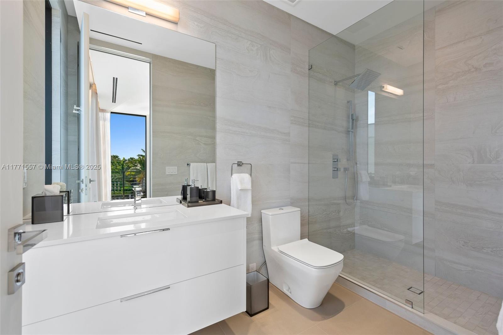 RIVIERA - Residential