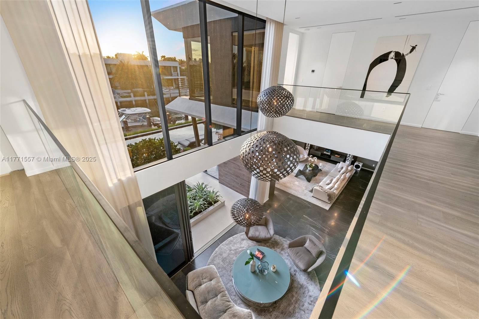 RIVIERA - Residential