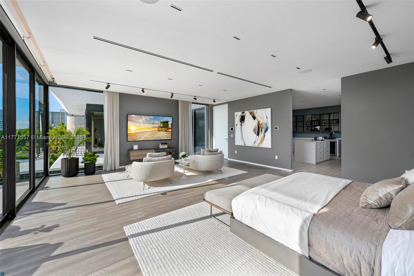 RIVIERA - Residential