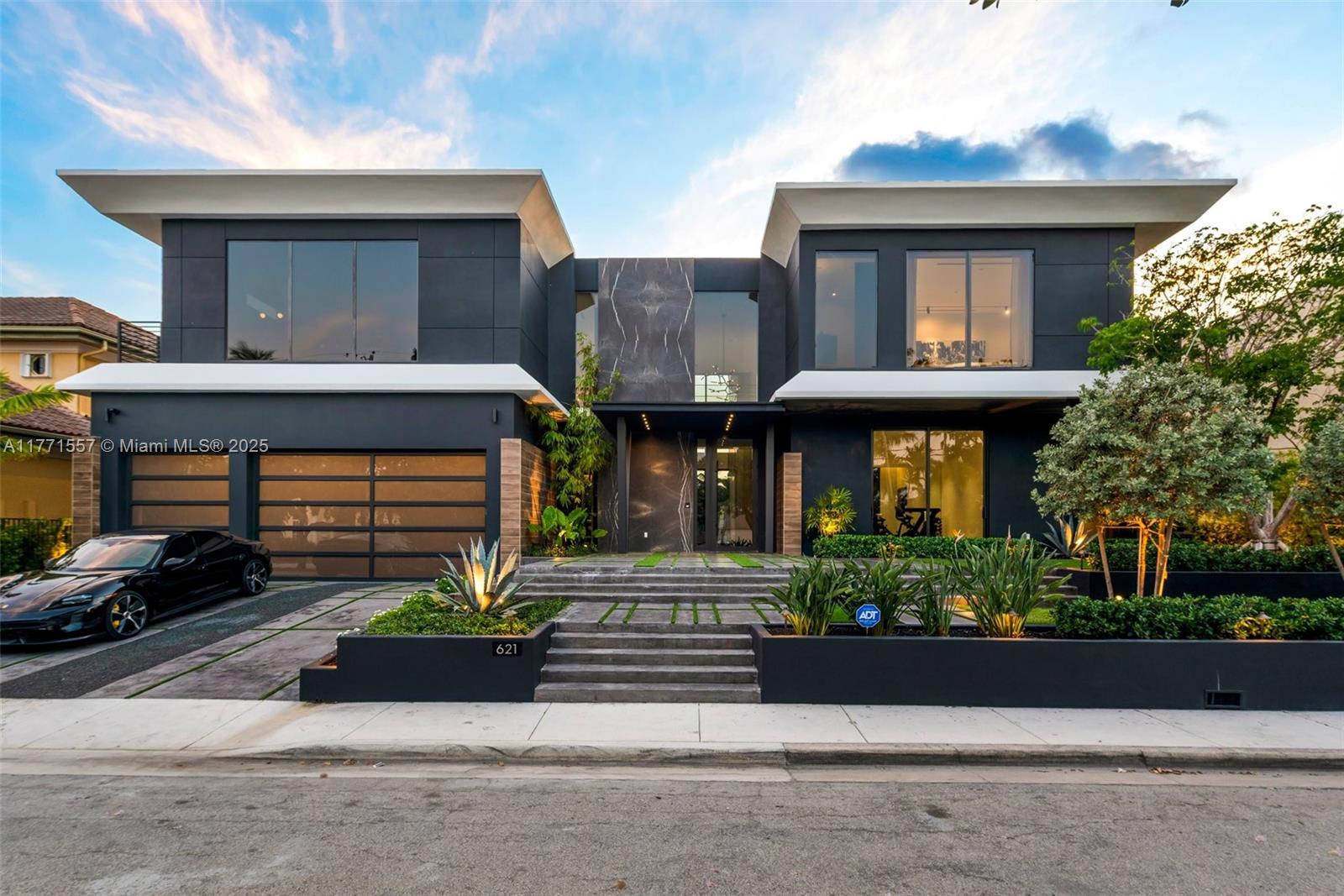 RIVIERA - Residential